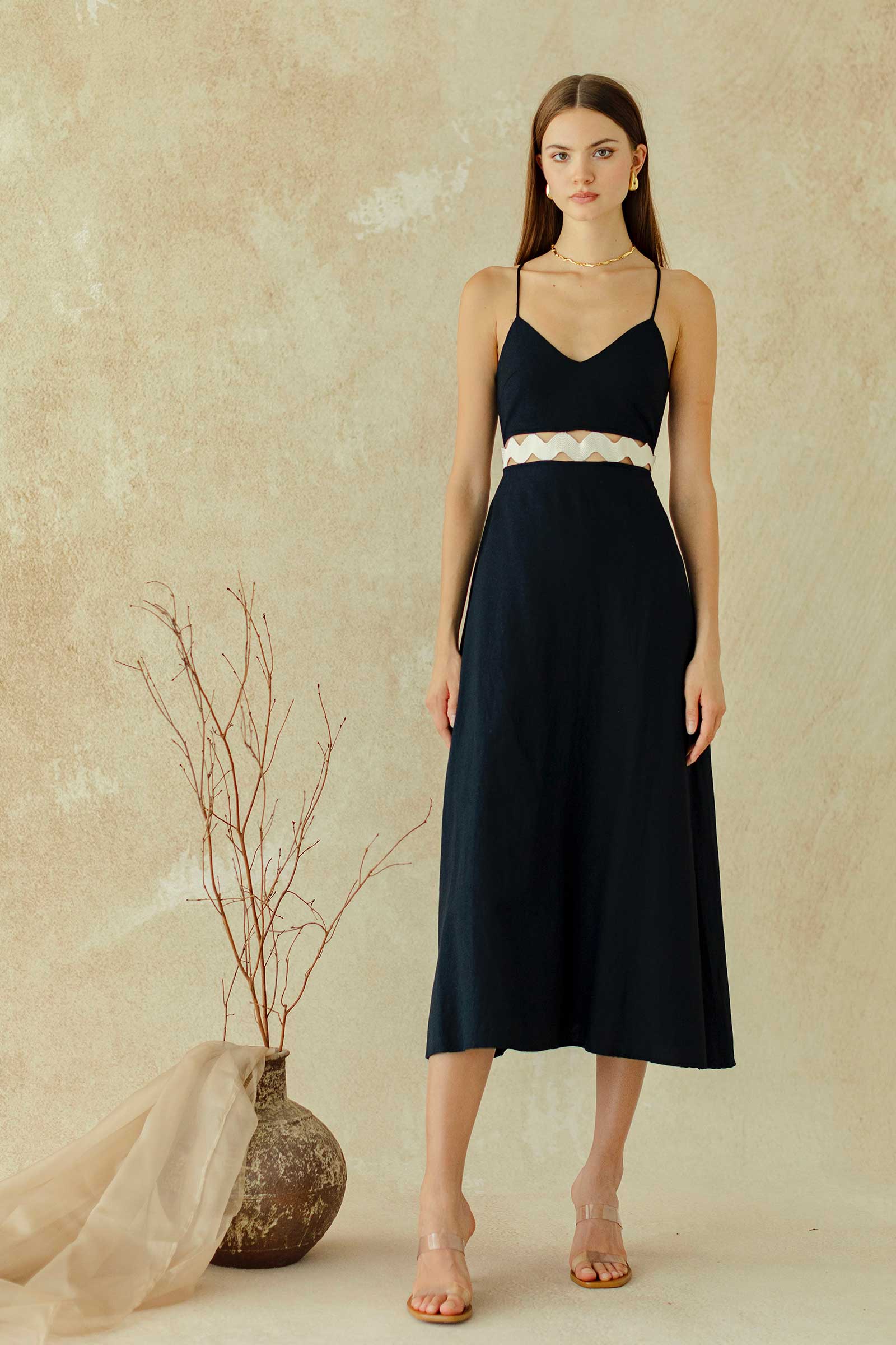 Danean (Black) - Image 6