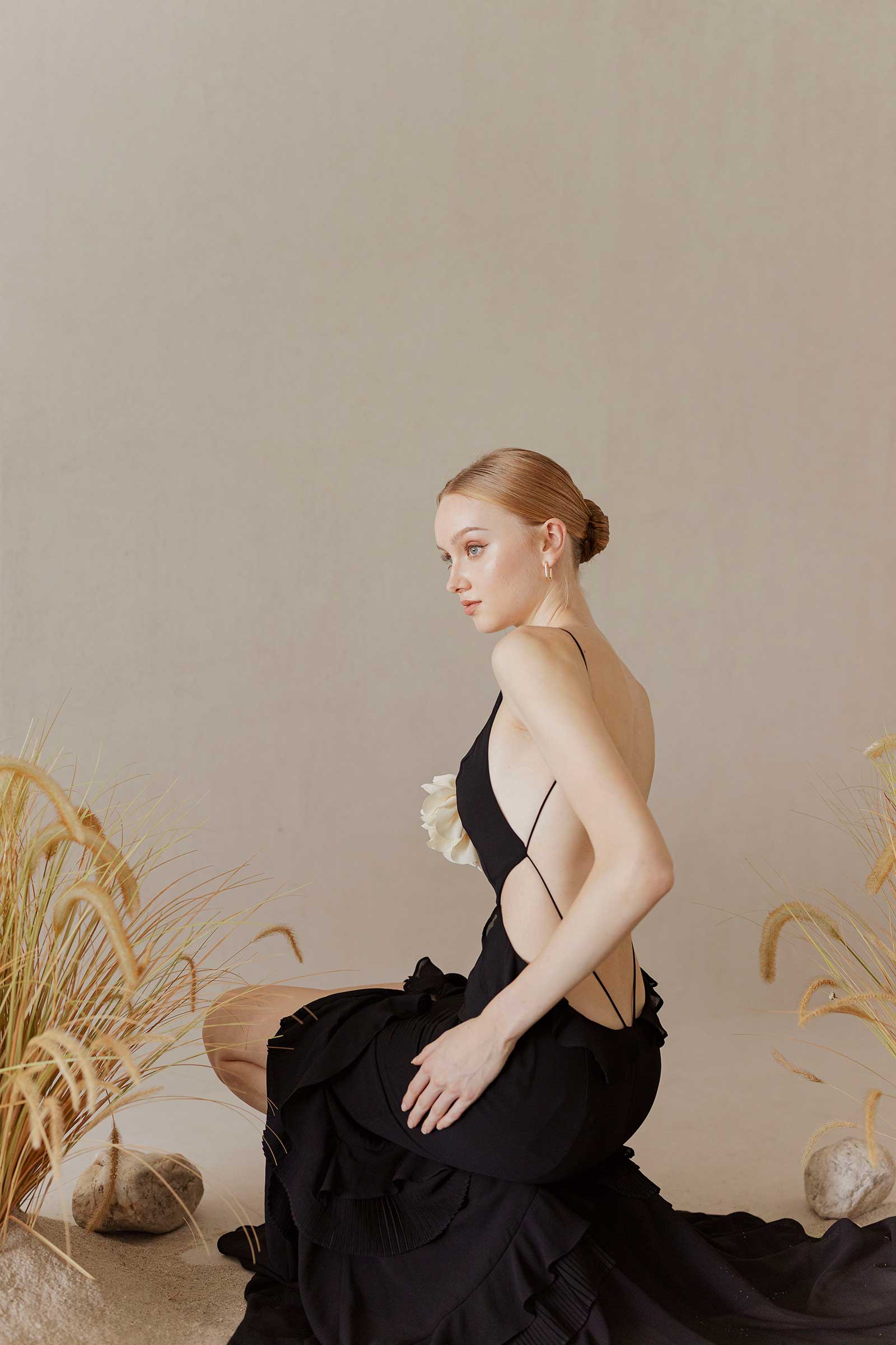 Diowe (Black) - Image 9