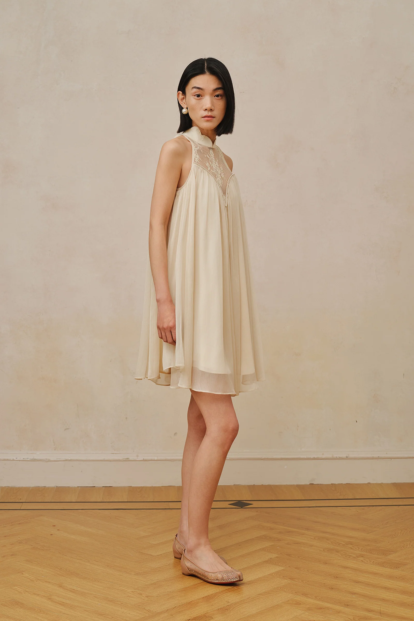Heir Dress (Antique Beige) - Image 11