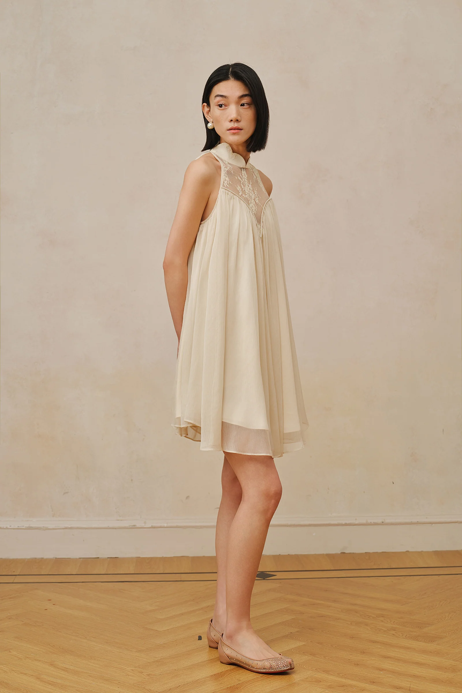 Heir Dress (Antique Beige) - Image 17