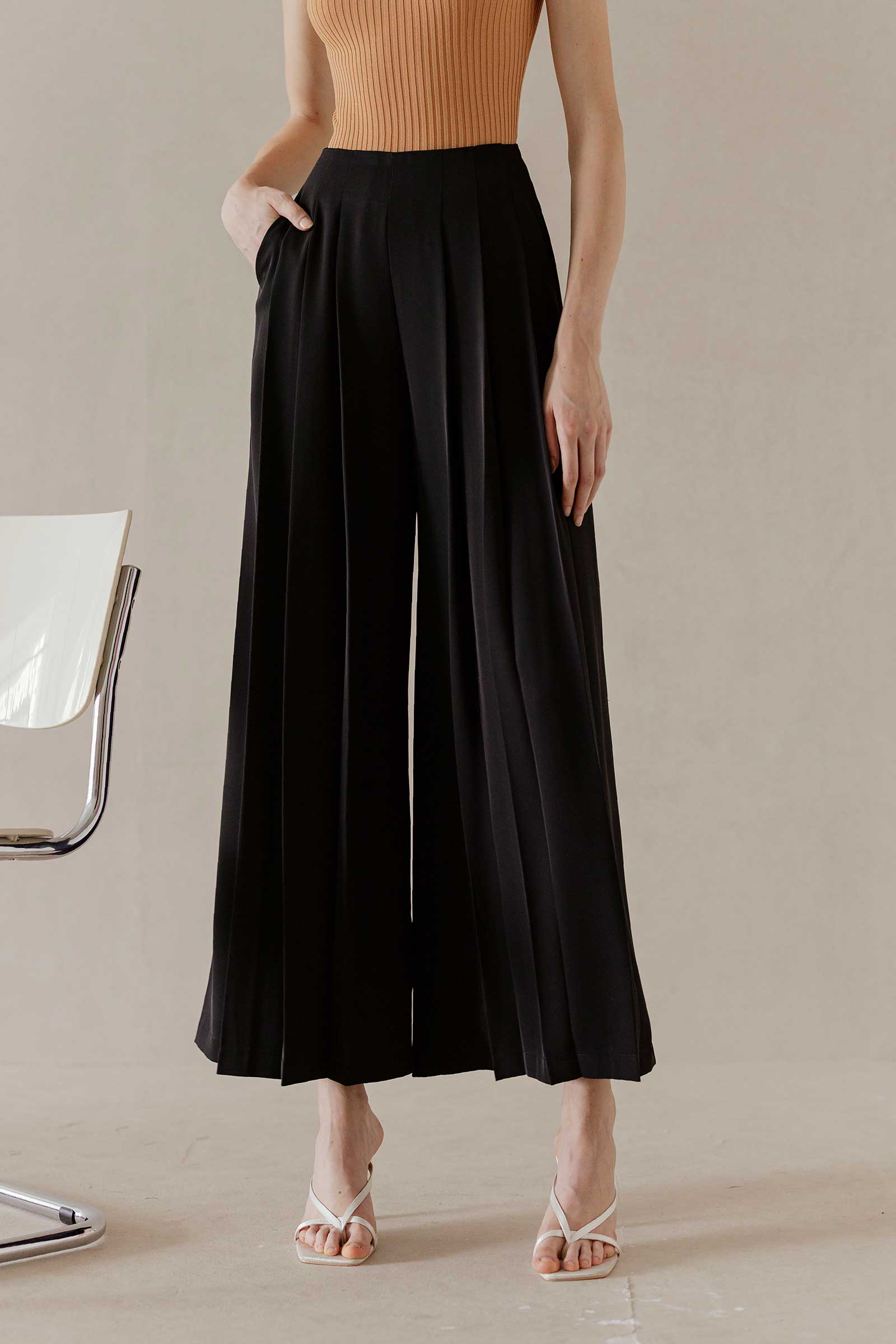 Duse Pants (Black) - Image 5