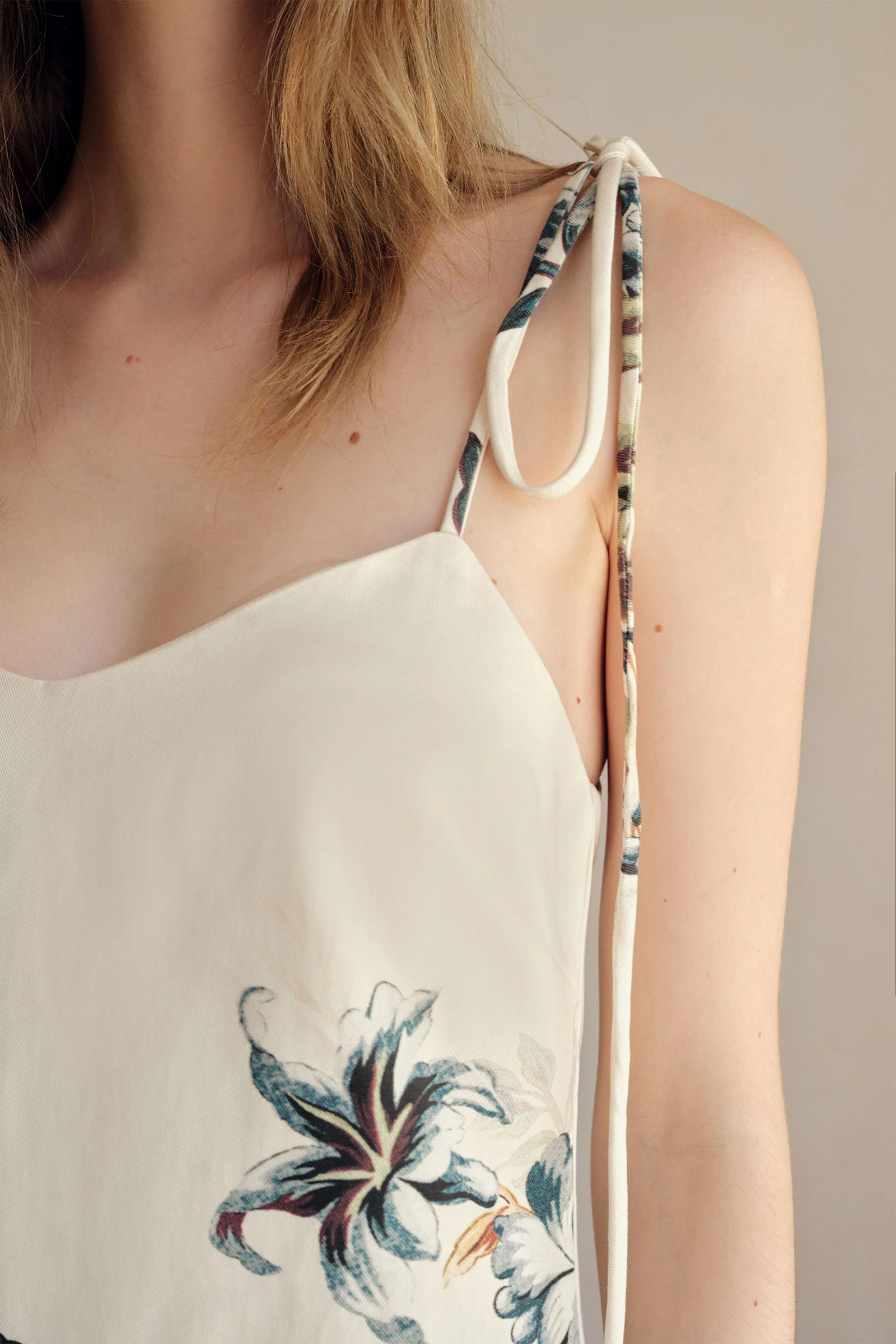 Irish Scallop Embroidery Printed Dress - Image 13