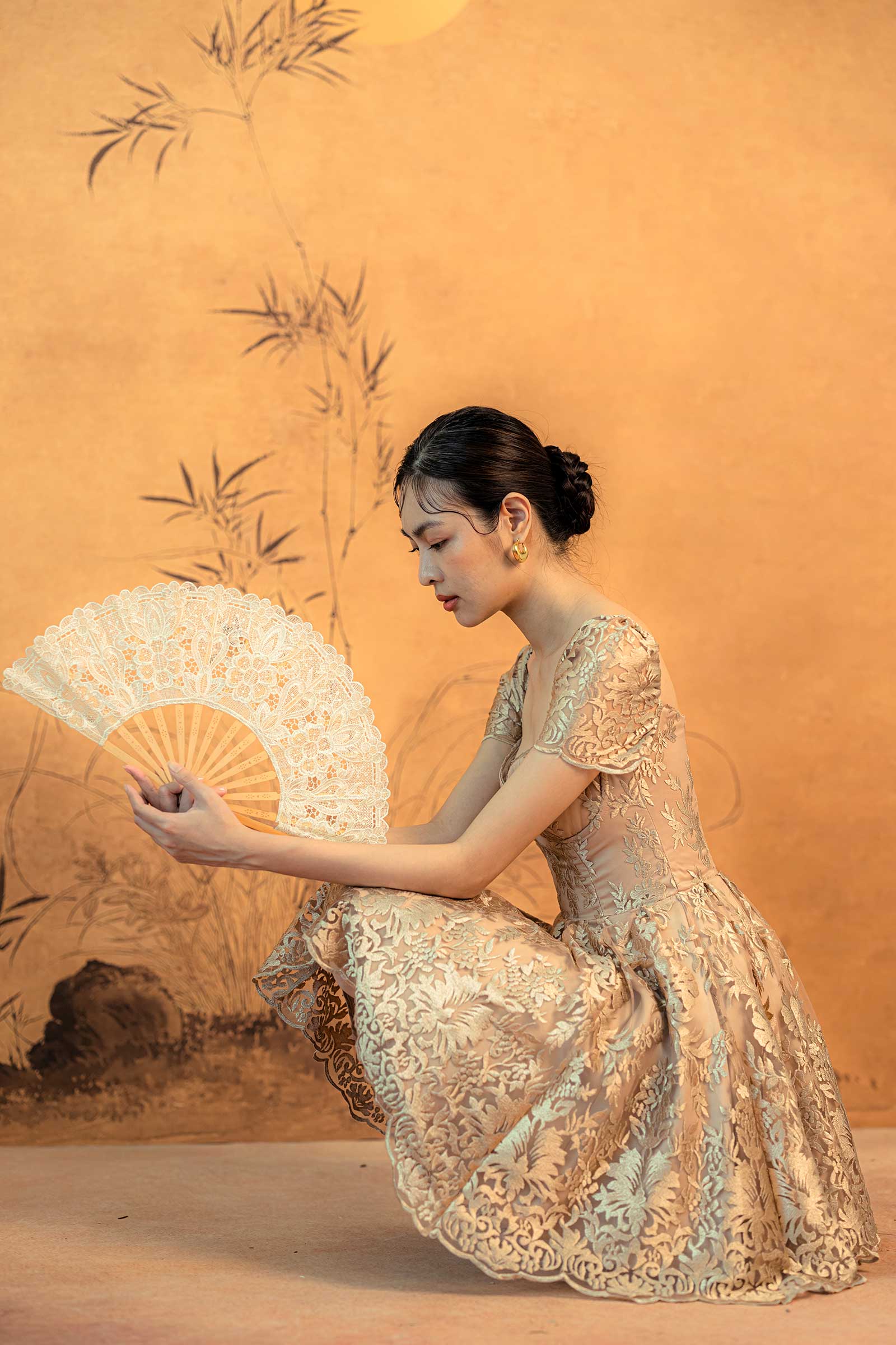 Lei Qiu Dress (Gold) - Image 11