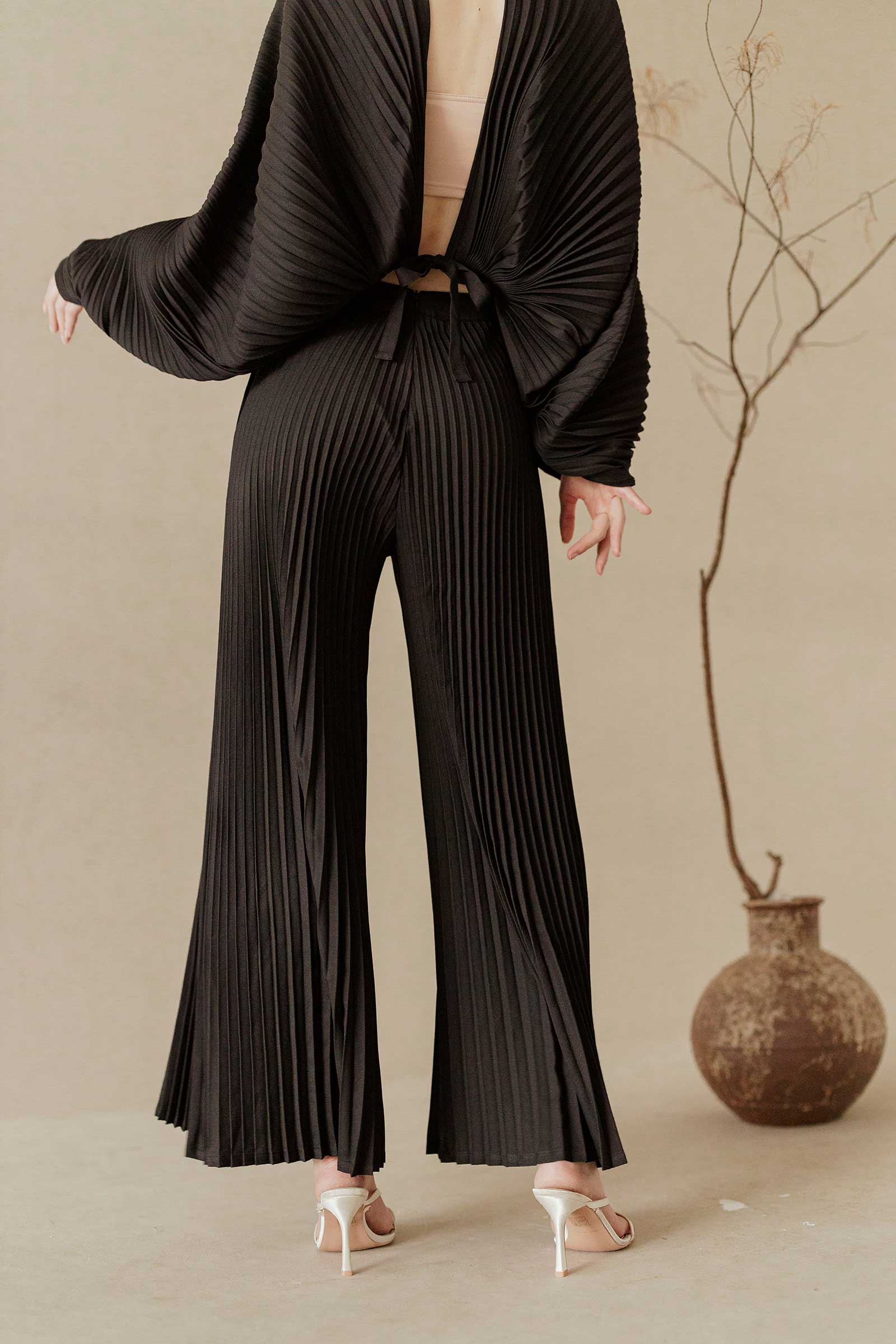 Derre Pleated Pants (Black) - Image 6