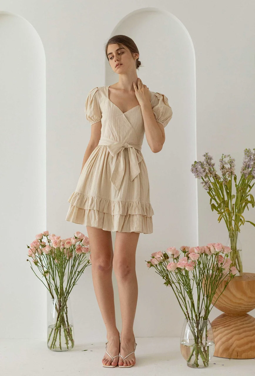 Doneste (Ivory)