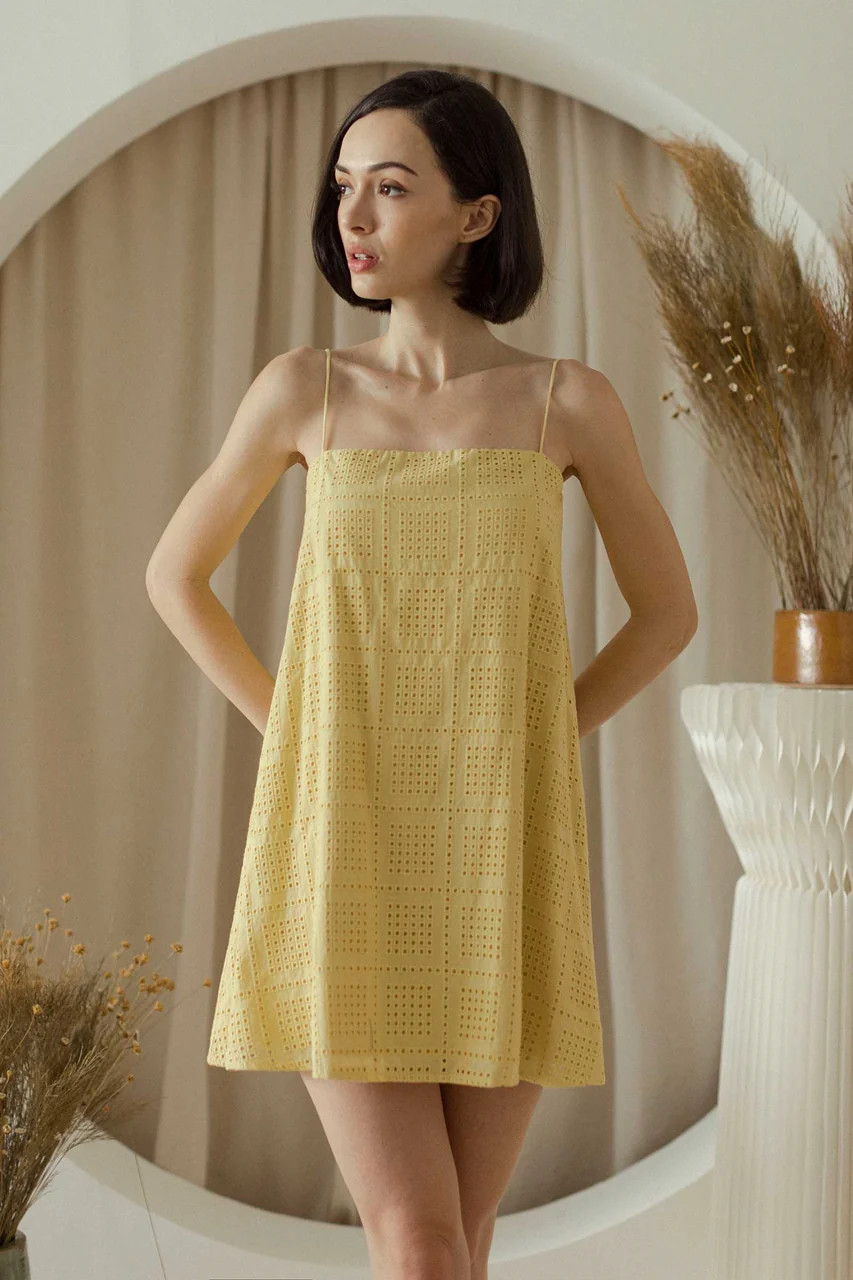 Dirione (Pale Yellow) - Image 3