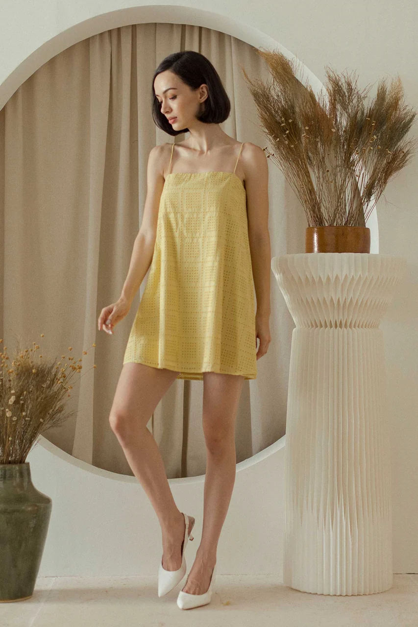 Dirione (Pale Yellow) - Image 4