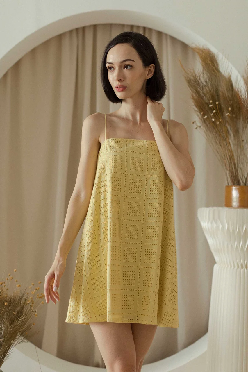 Dirione (Pale Yellow) - Image 5