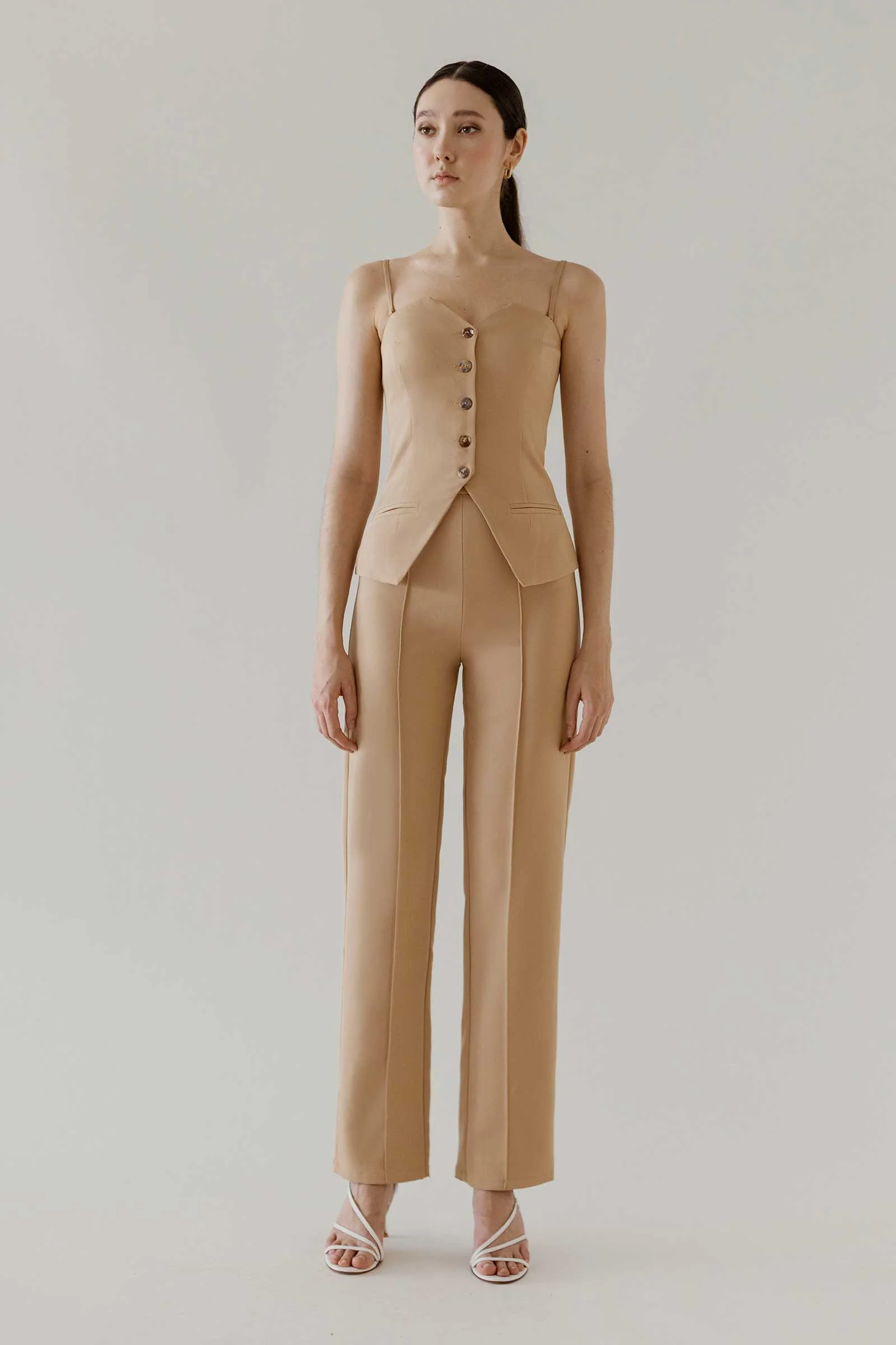 Damieyuz Set (Beige) - Image 4