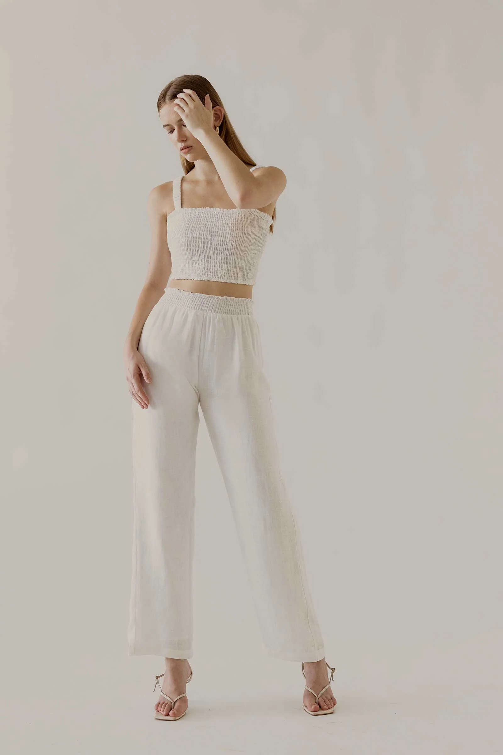 Ditieros Set (White) - Image 4