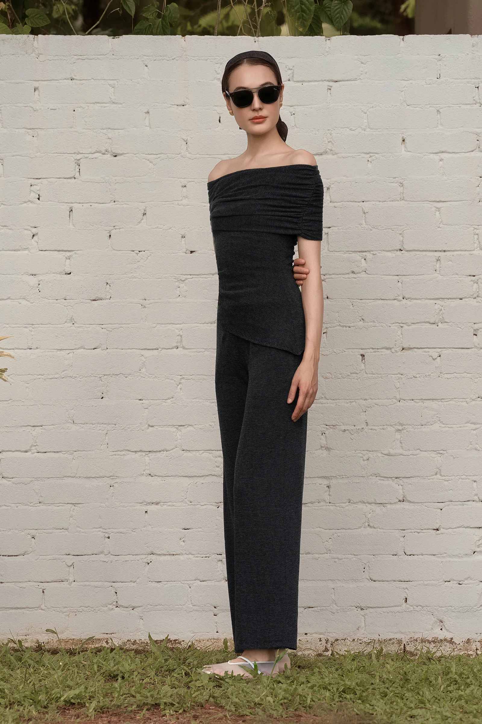 Alouette Set (Greyish Black) - Image 6