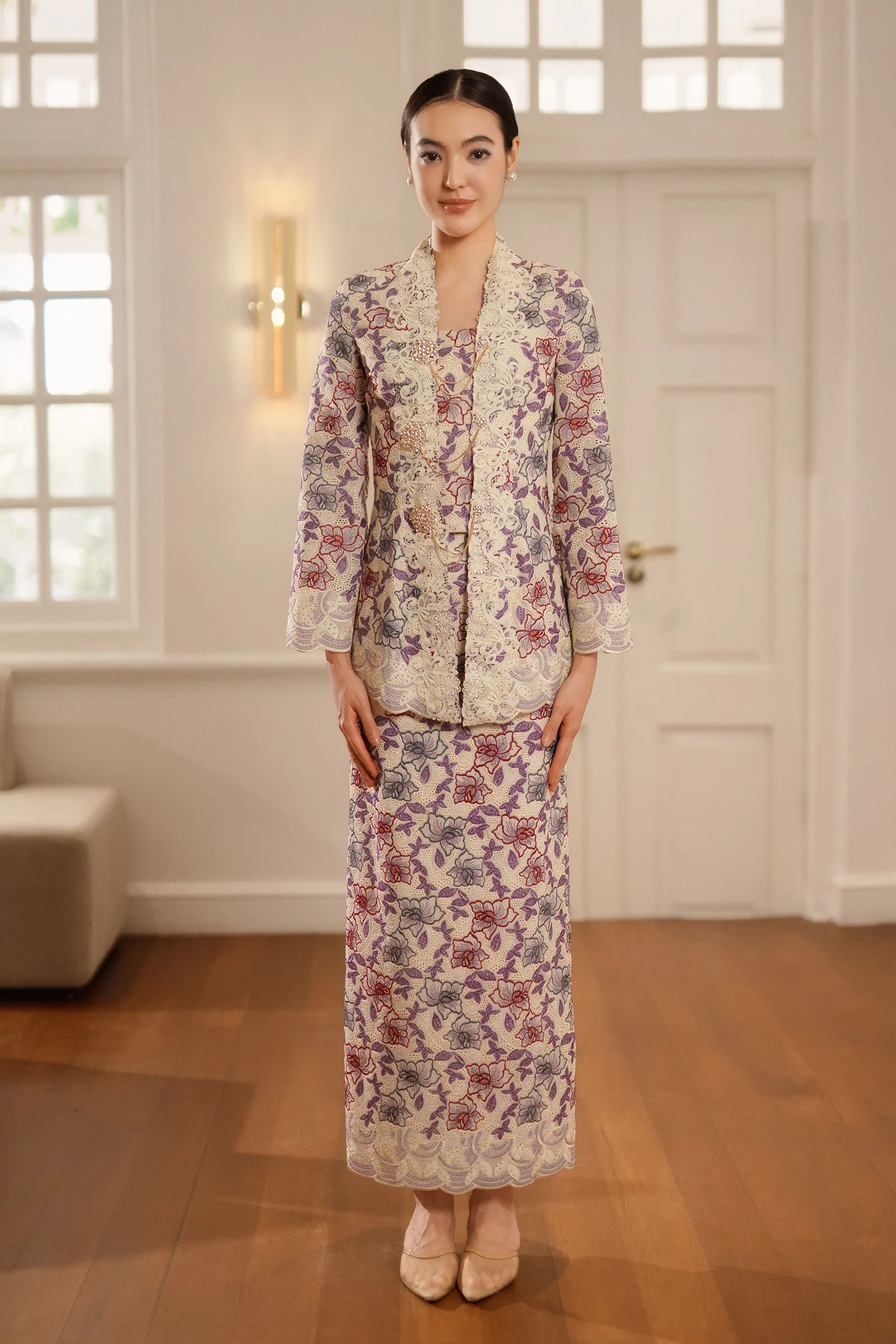 Éloise Kebaya Top - Image 12