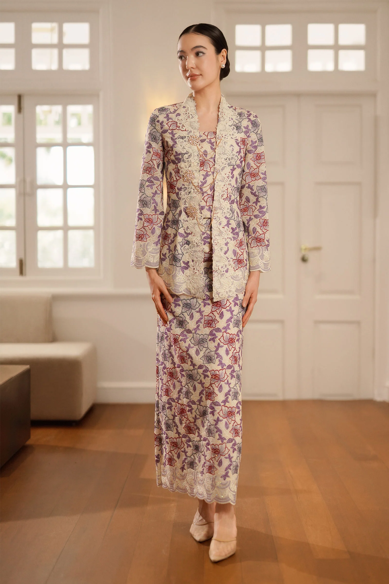 Éloise Kebaya Top - Image 17