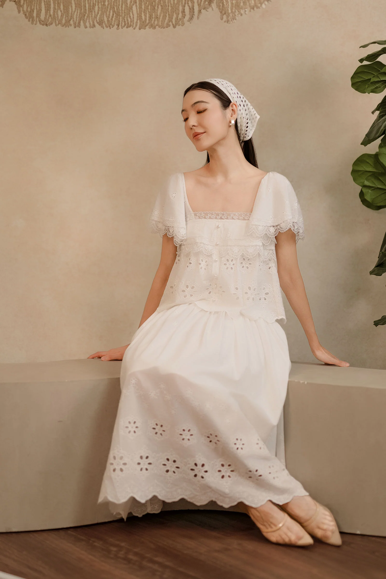 Solène Broderie Top (White) - Image 14