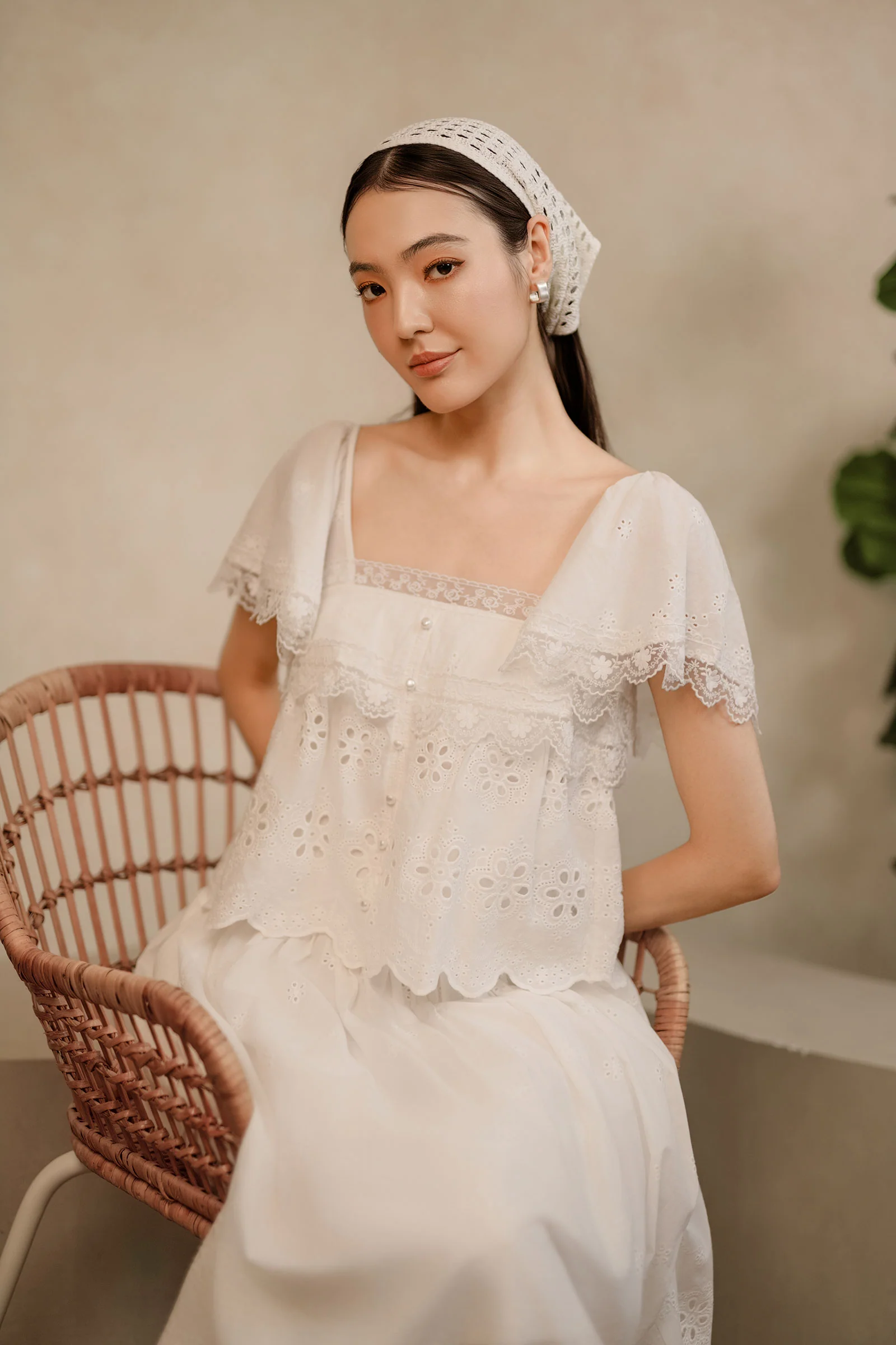 Solène Broderie Top (White) - Image 9