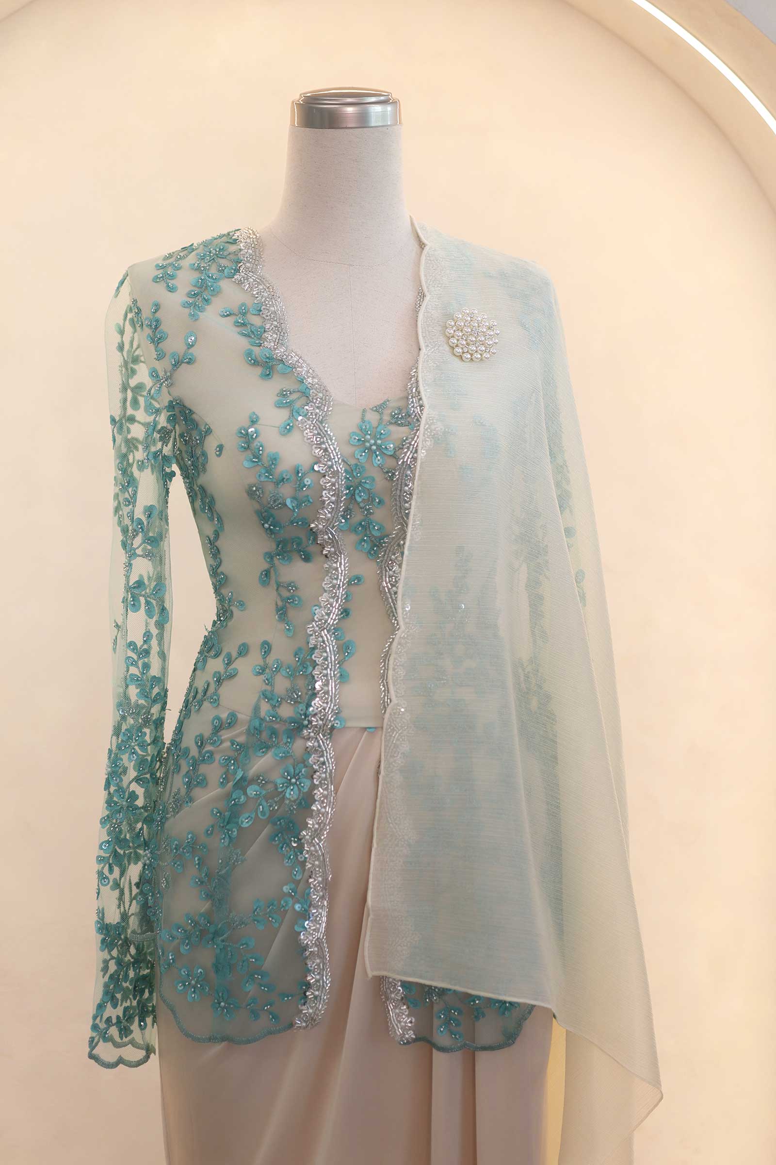 Zamrud Kebaya Top (Jade) - Image 9