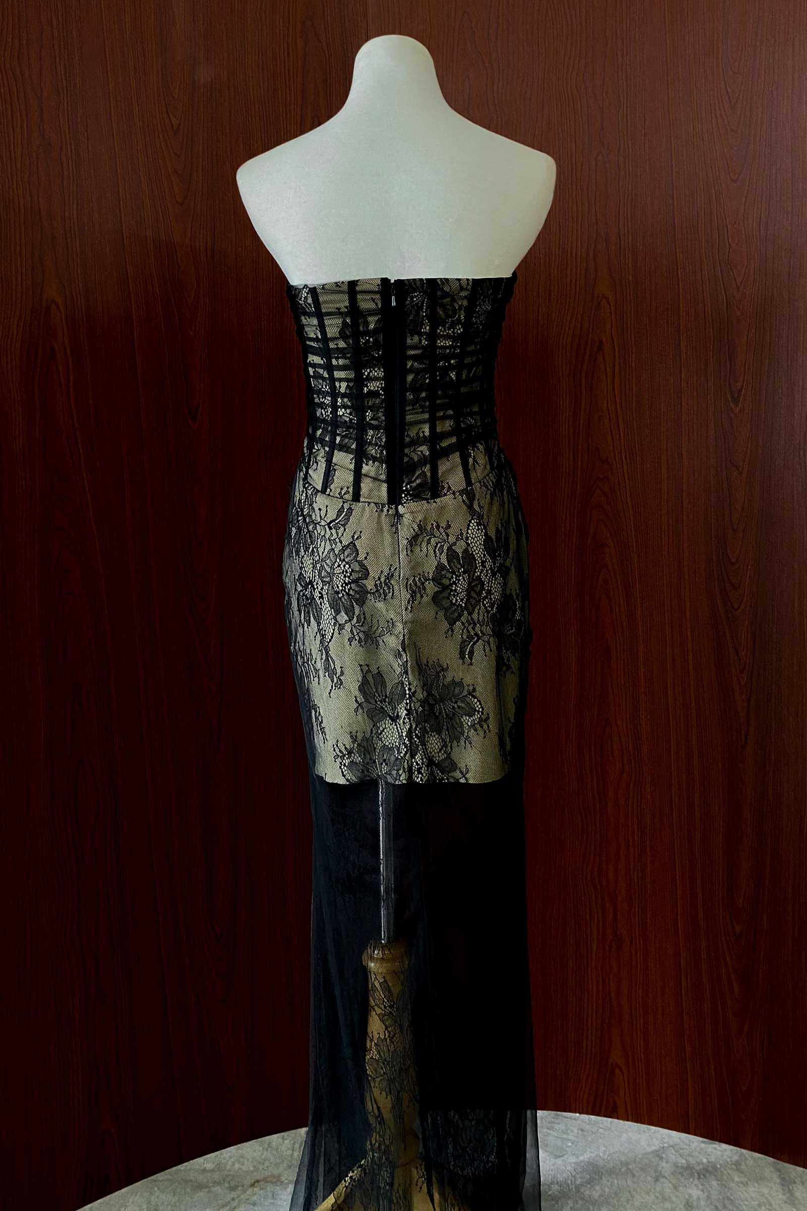 Diasiz Gown (Black) - Image 18