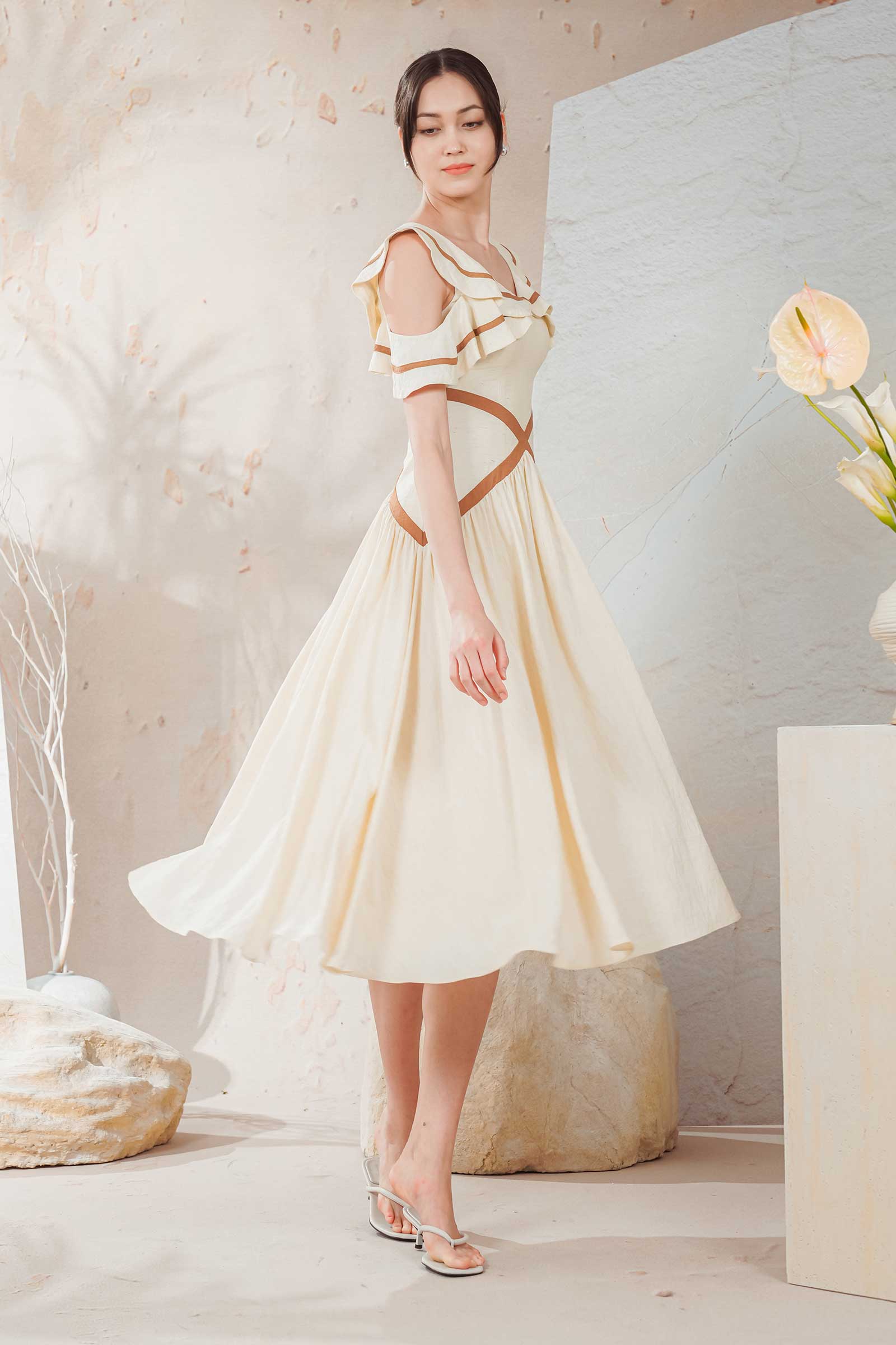 Darincie Dress (Linen) - Image 11