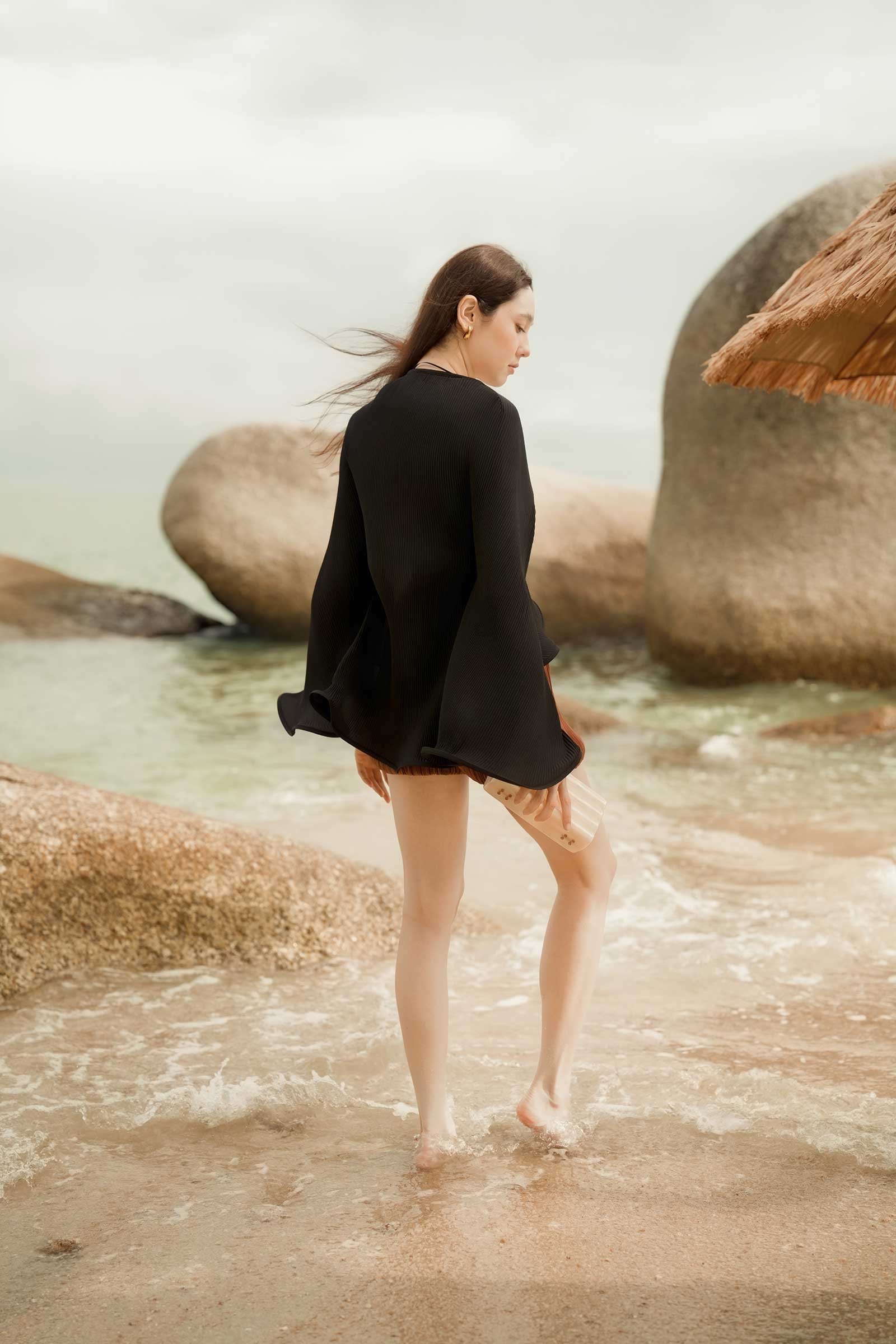 Doverv Top (Black) - Image 13