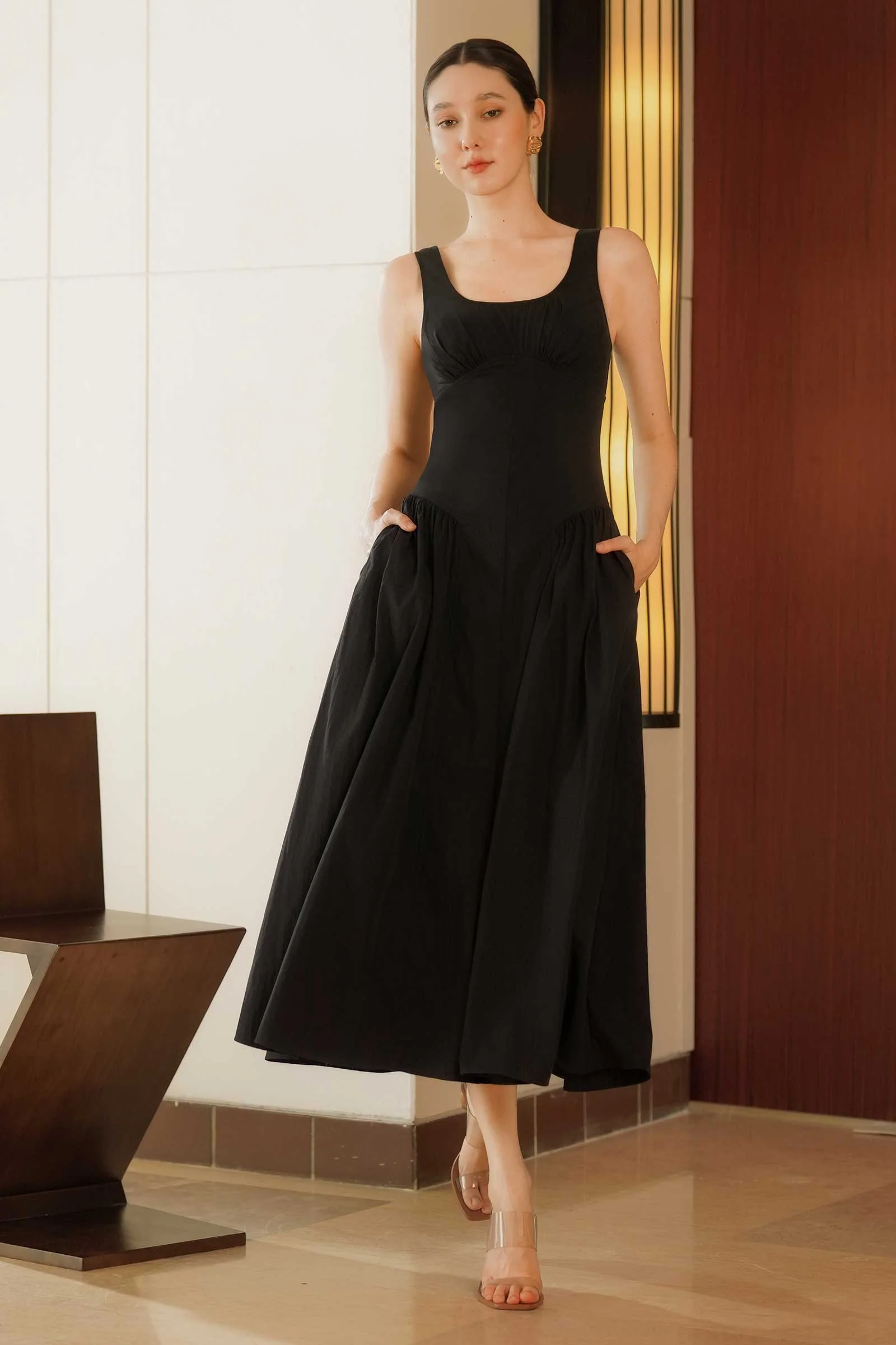 Dilmira (Black) - Image 12
