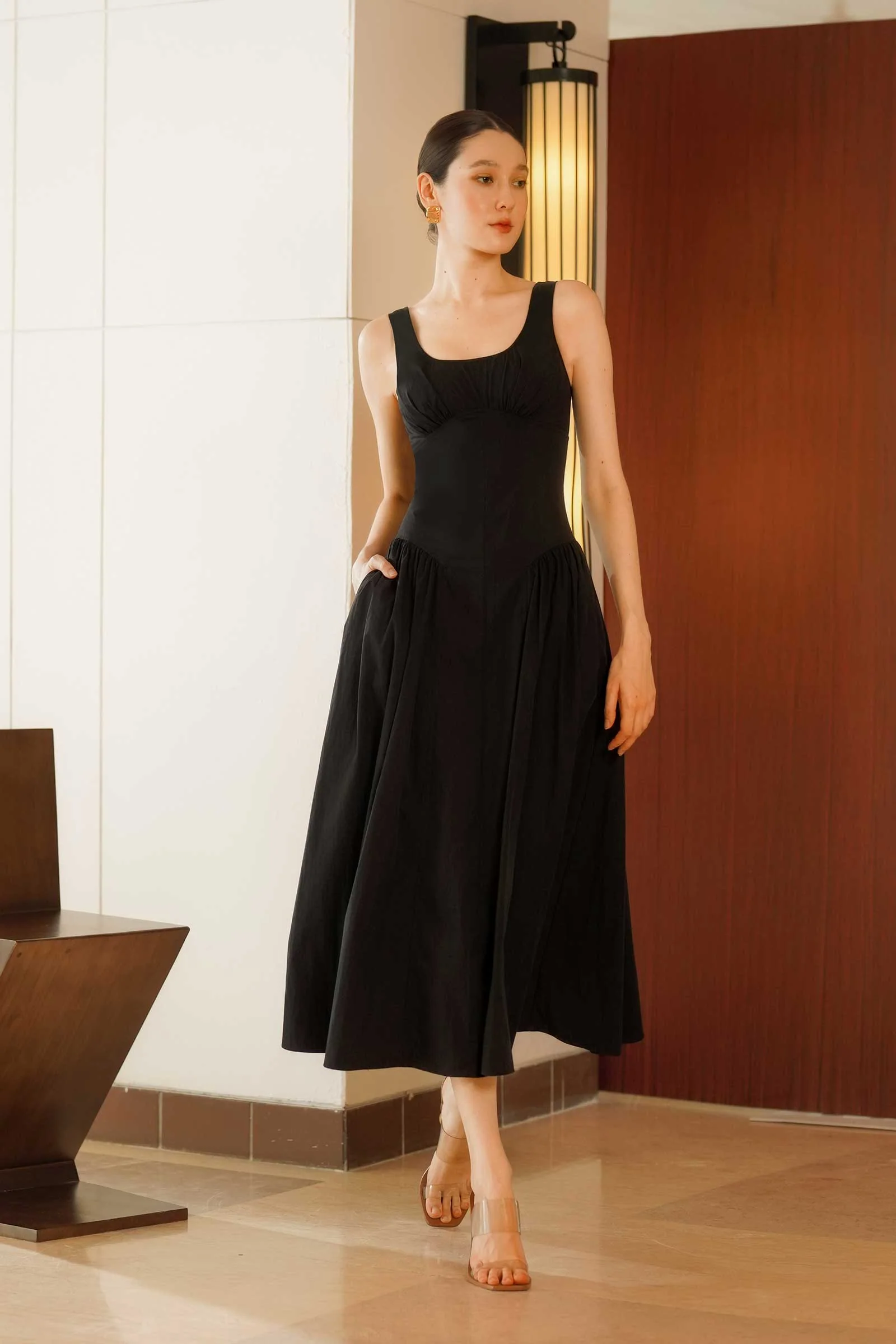 Dilmira (Black) - Image 17