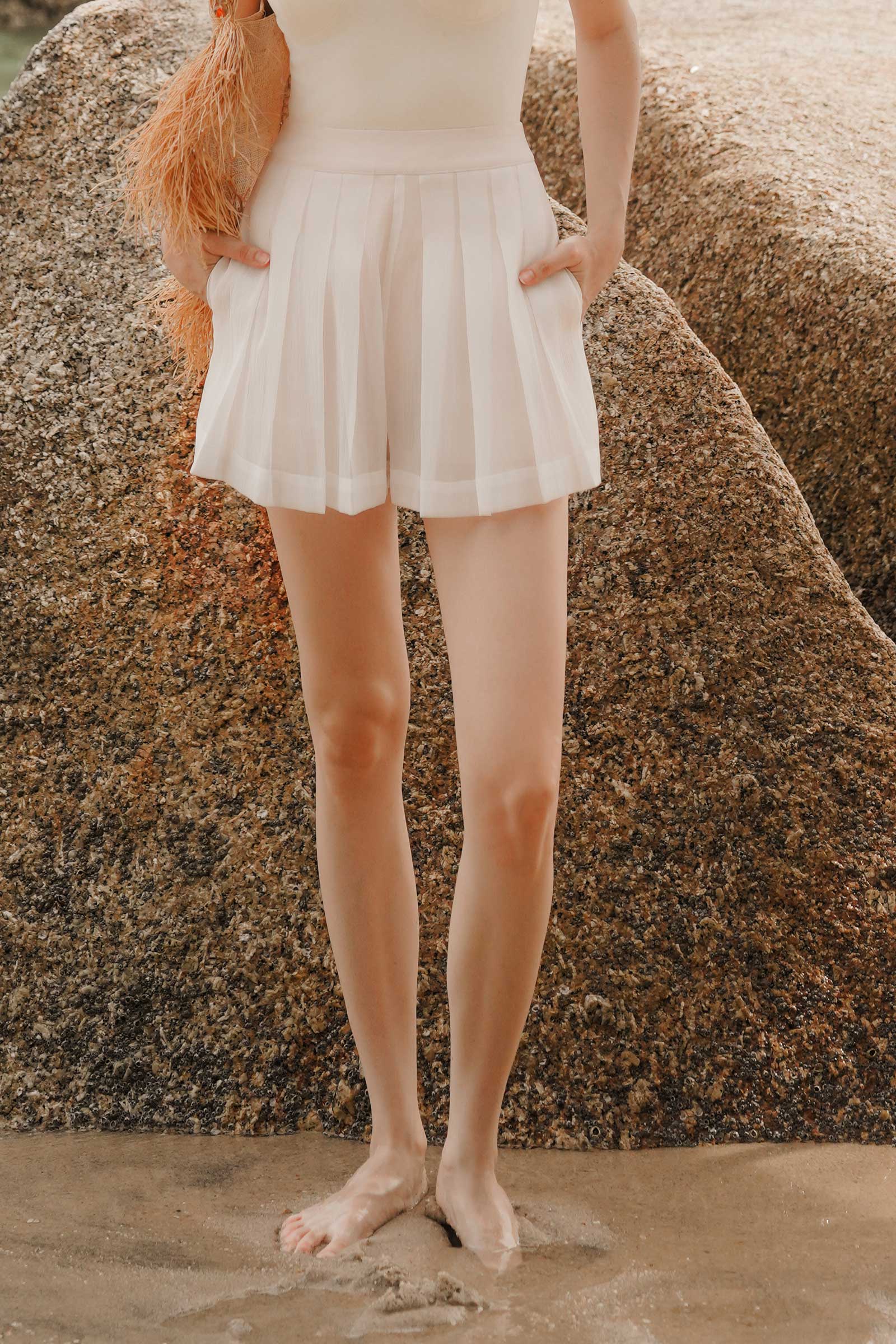 Dionnet Pants (White) - Image 10