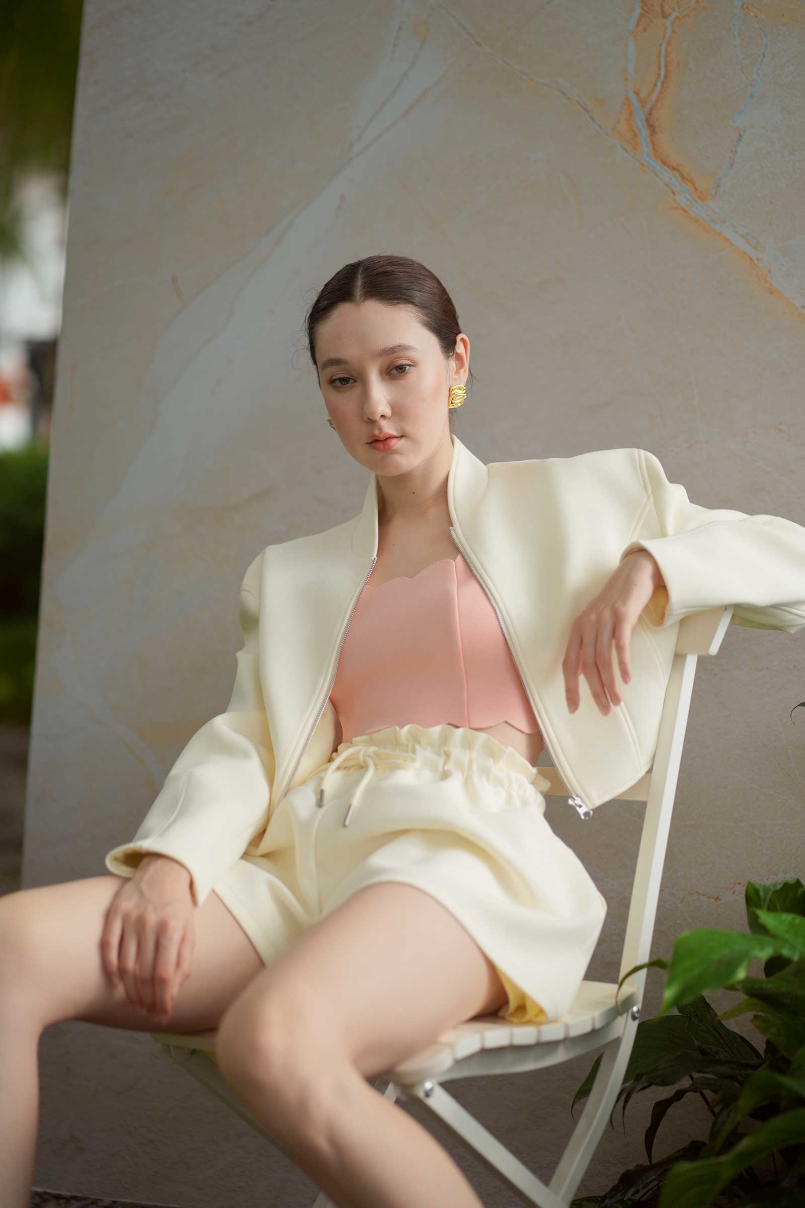 Doriye Drawstring Shorts (Off White) - Image 15