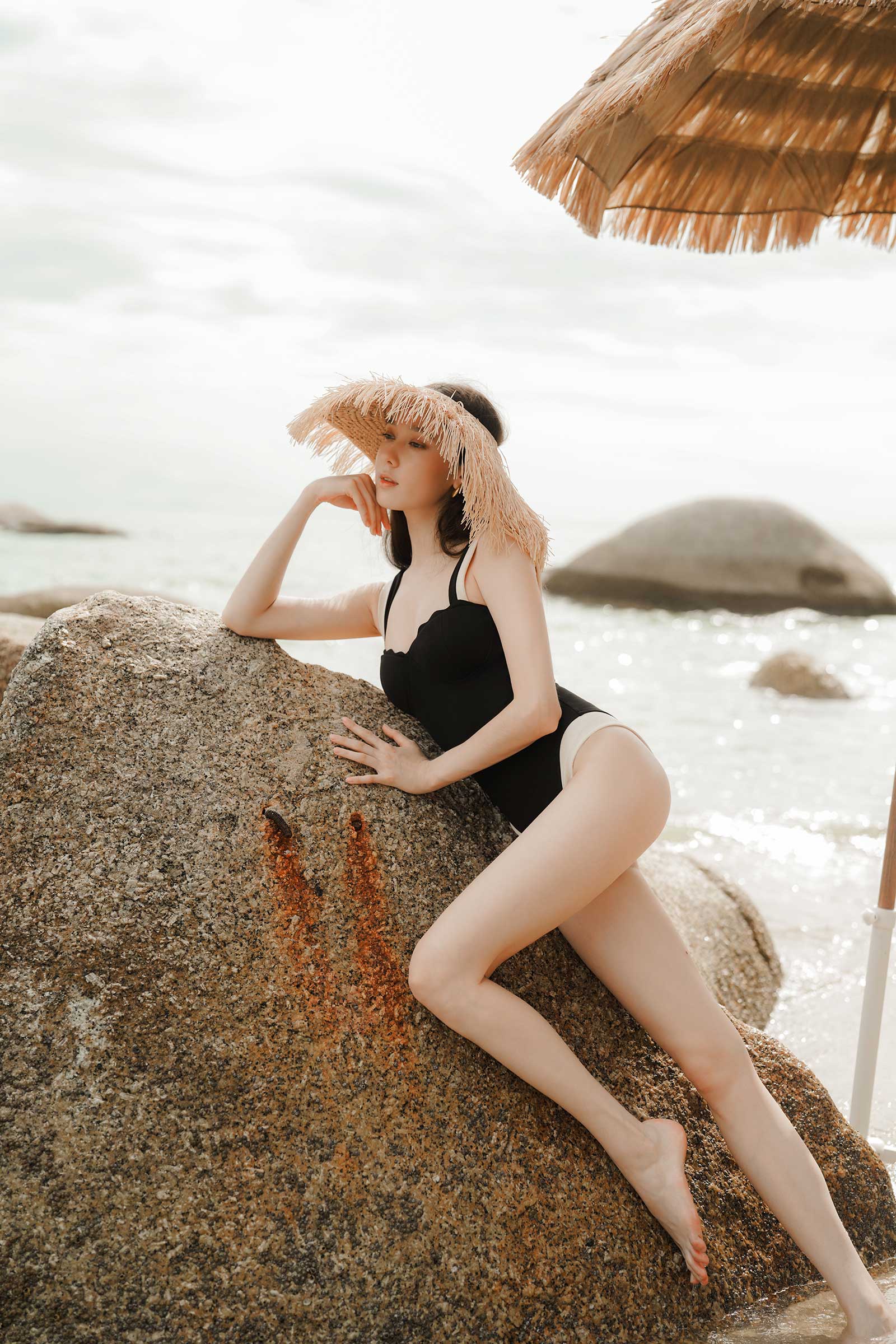 Dulcet Bodysuit (Black) (Non Returnable) - Image 18