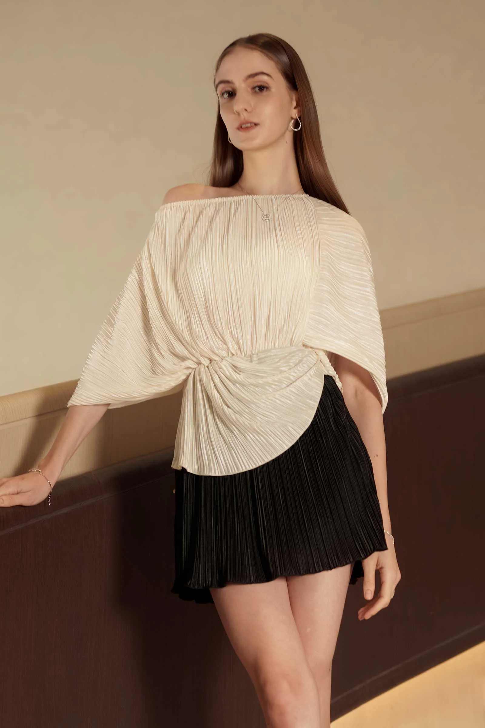Lunaira Multiway Romper (Pearl+Black) - Image 19