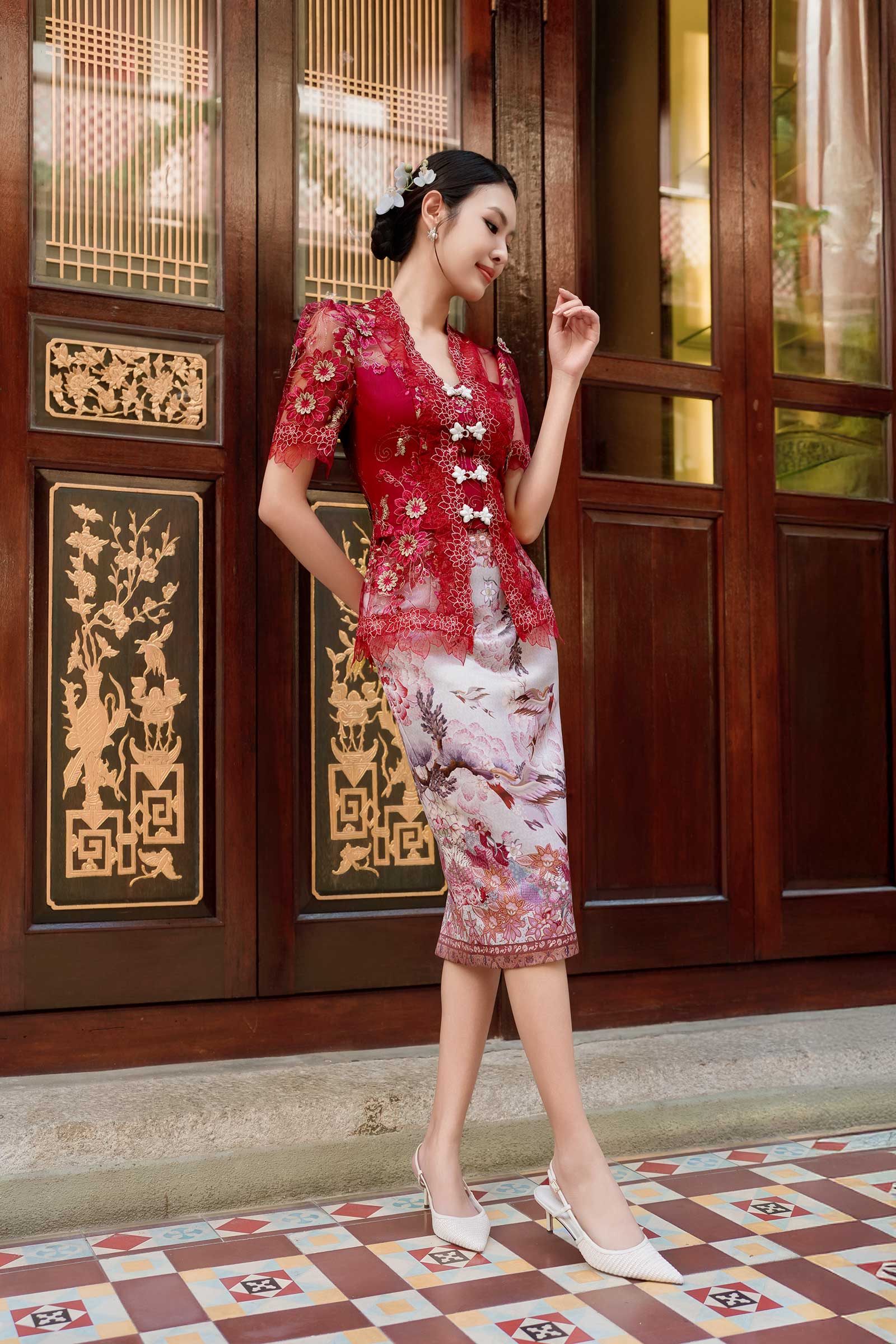Paradis Kebaya Skirt (Red) - Image 5