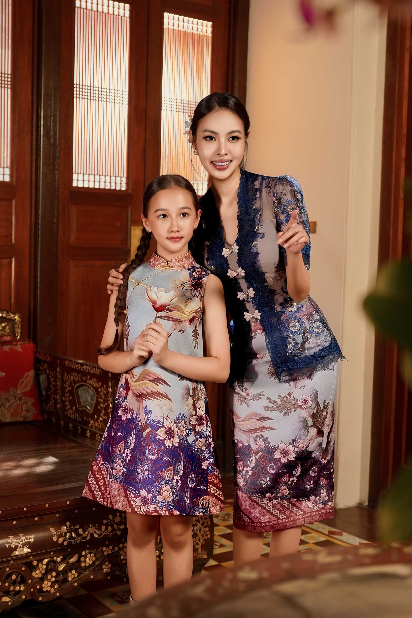 Paradis Kebaya Set (Blue) - Image 16