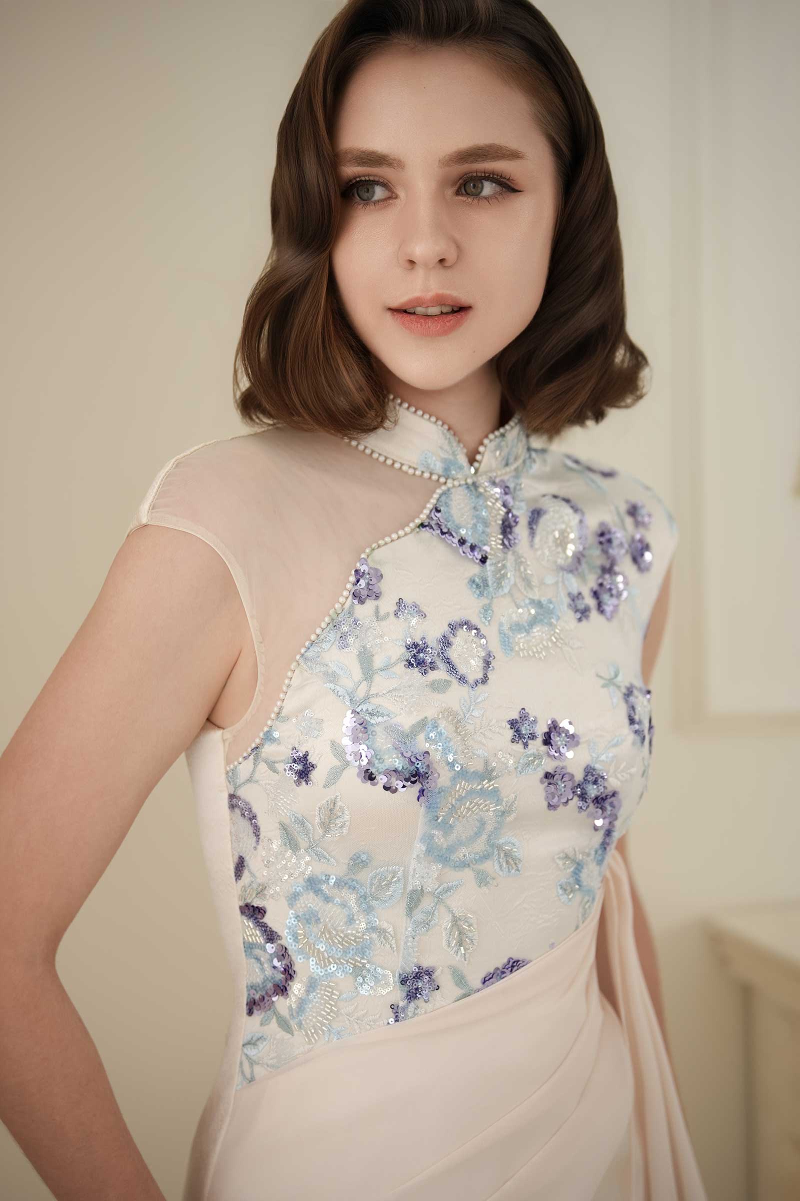 Zhu En Qipao (Blue Sequins) - Image 2