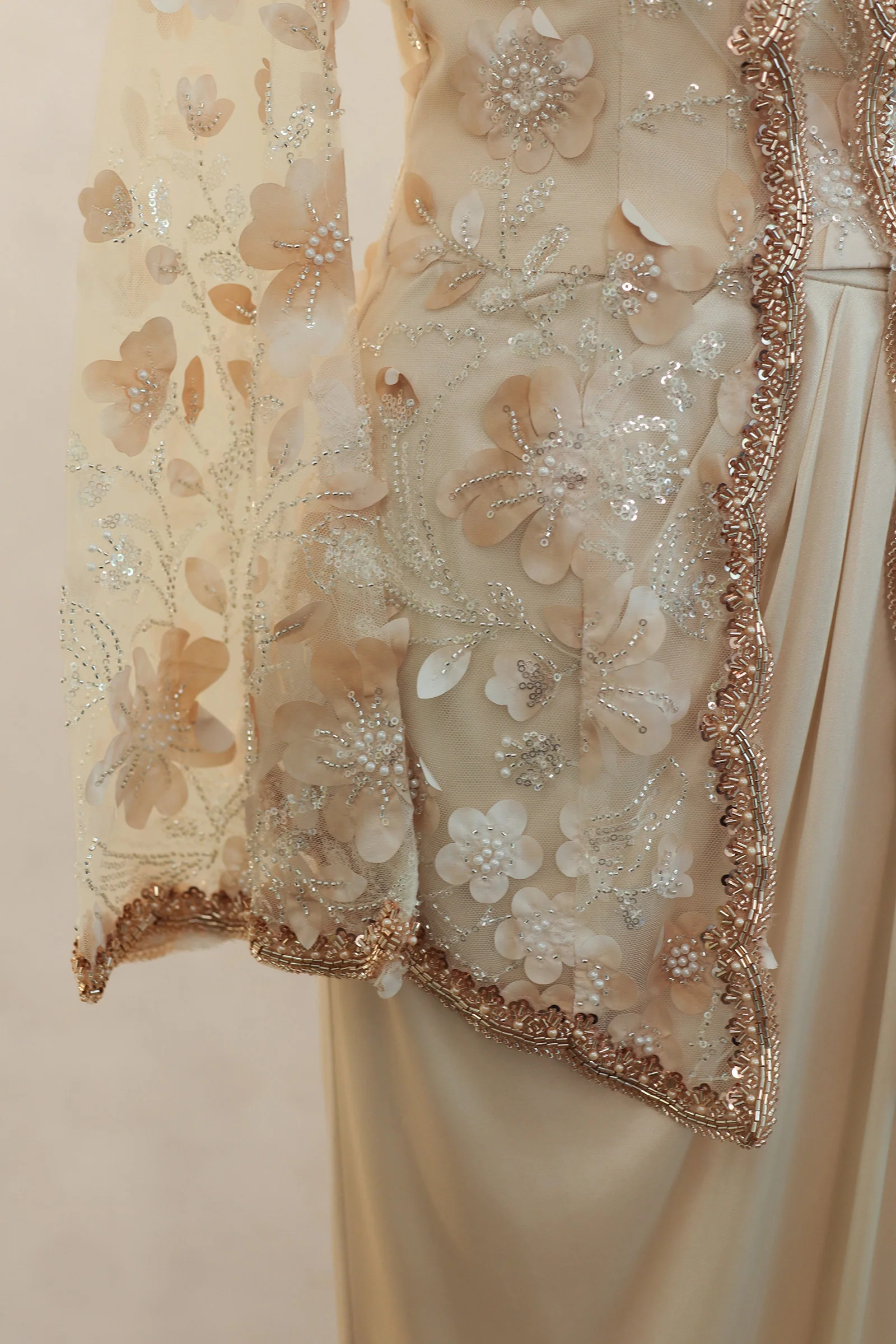 Mahsuri Kebaya Top (NEW VERSION) - Image 9