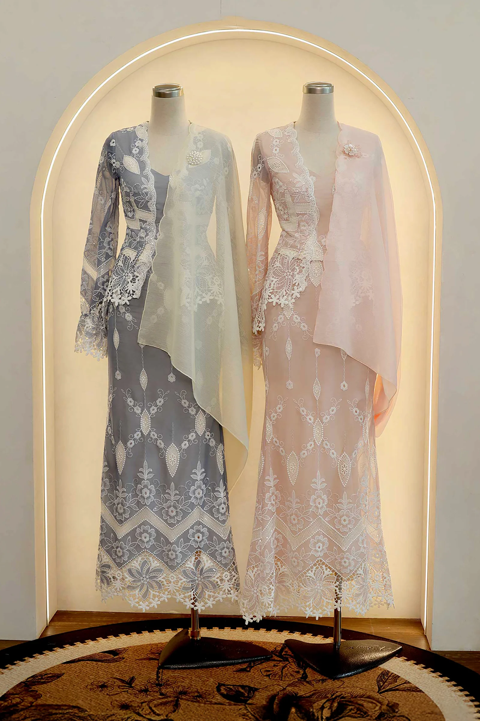 Rosalie Kebaya Top (Rose) - Image 7