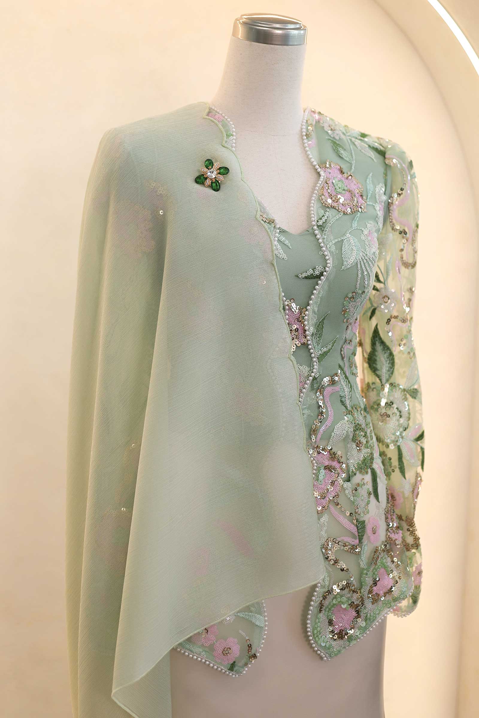 Emerelle Kebaya Set (Mint) - Image 16