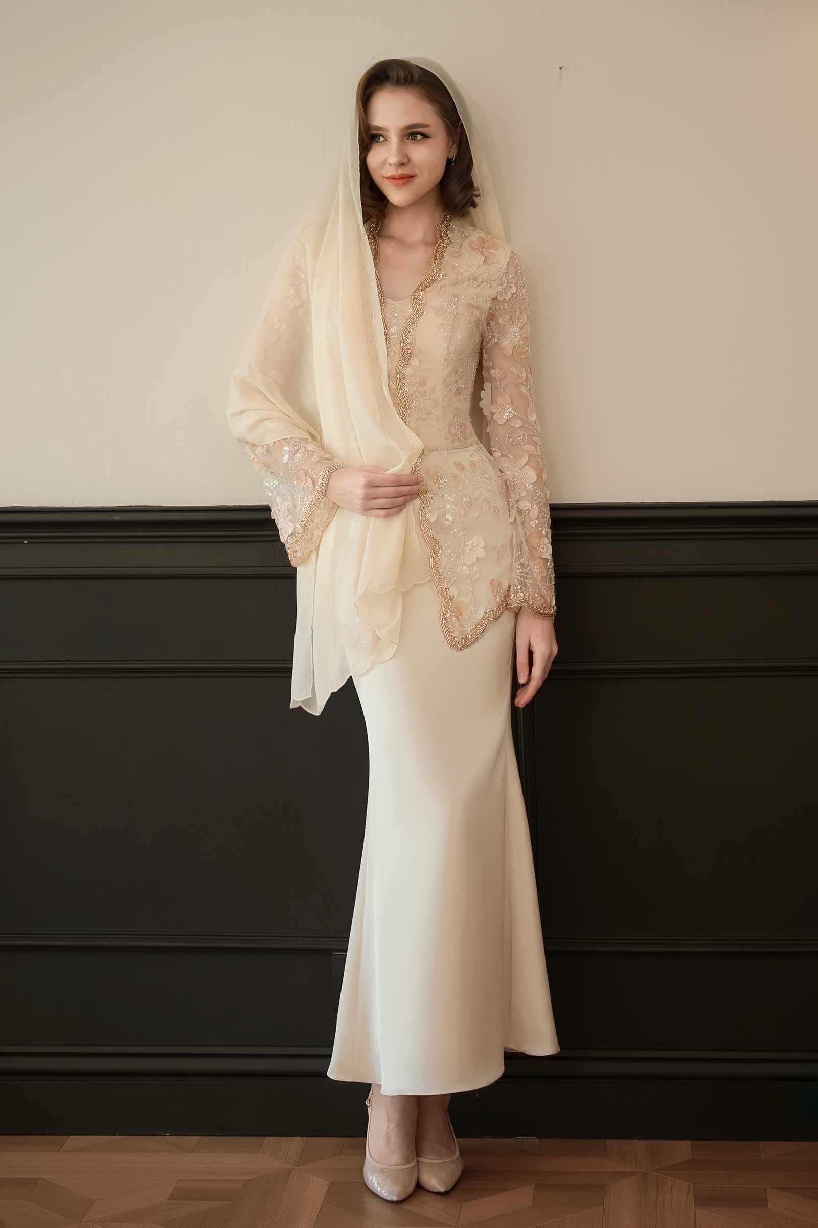 Mahsuri Classic Kebaya Set - Image 12