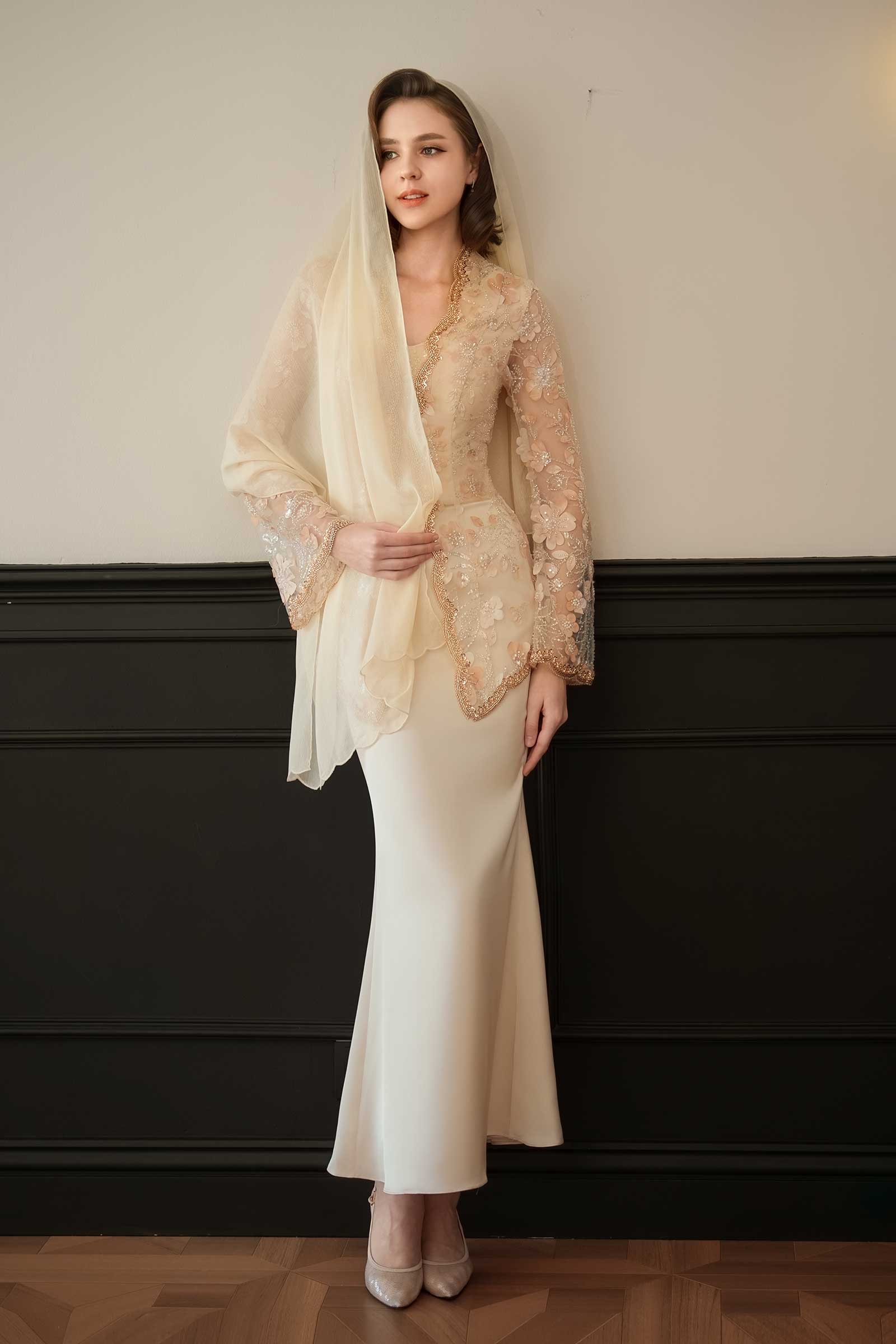 Mahsuri Classic Kebaya Set - Image 13