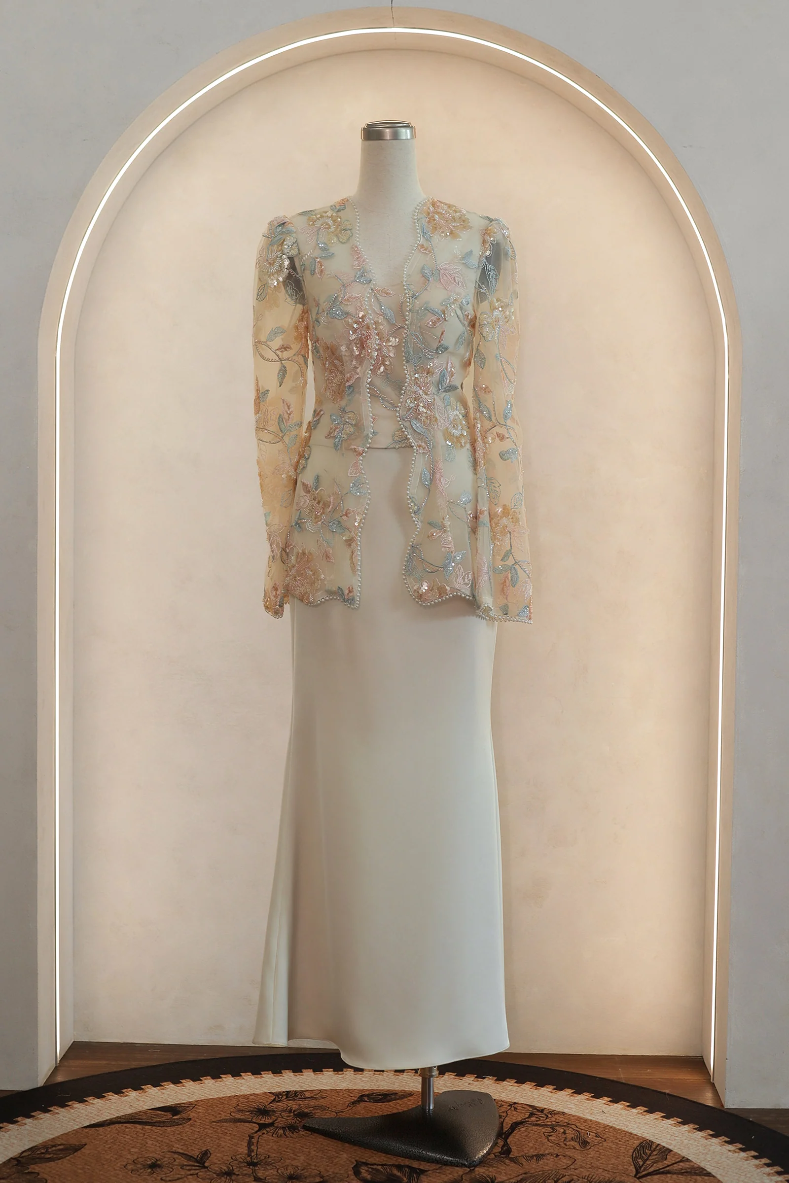 Thea Signature Kebaya Set