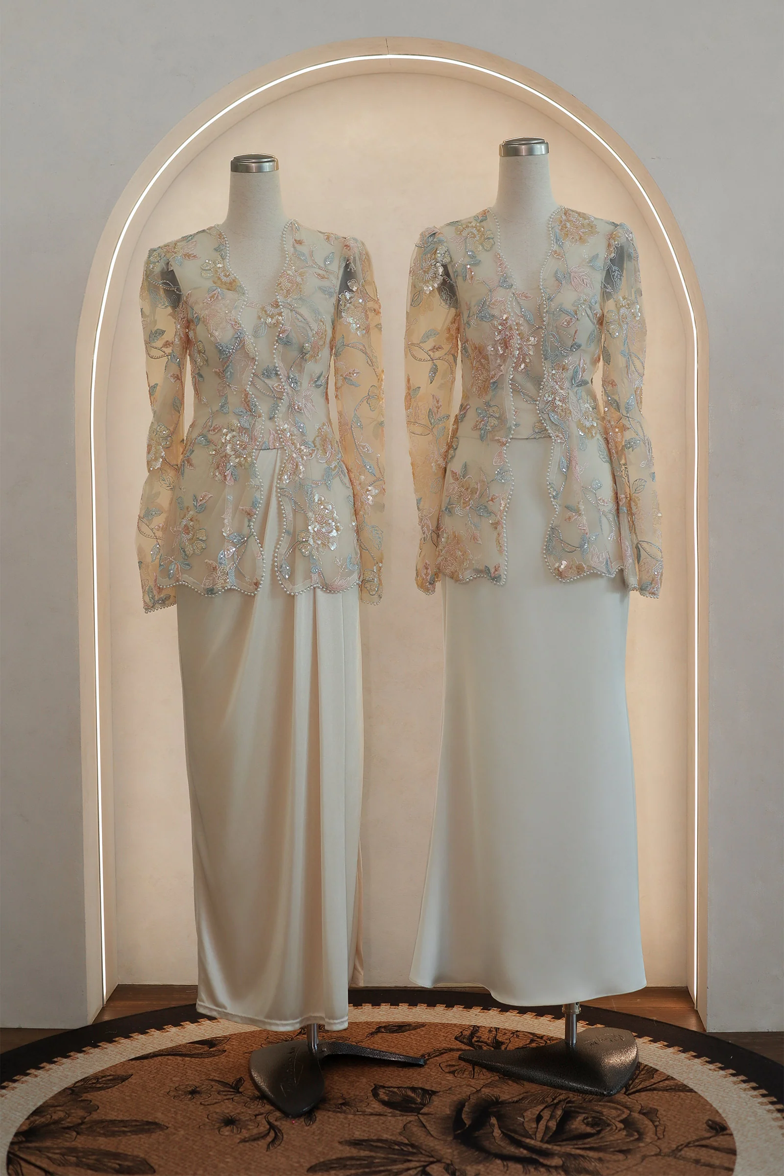 Thea Signature Kebaya Set - Image 5