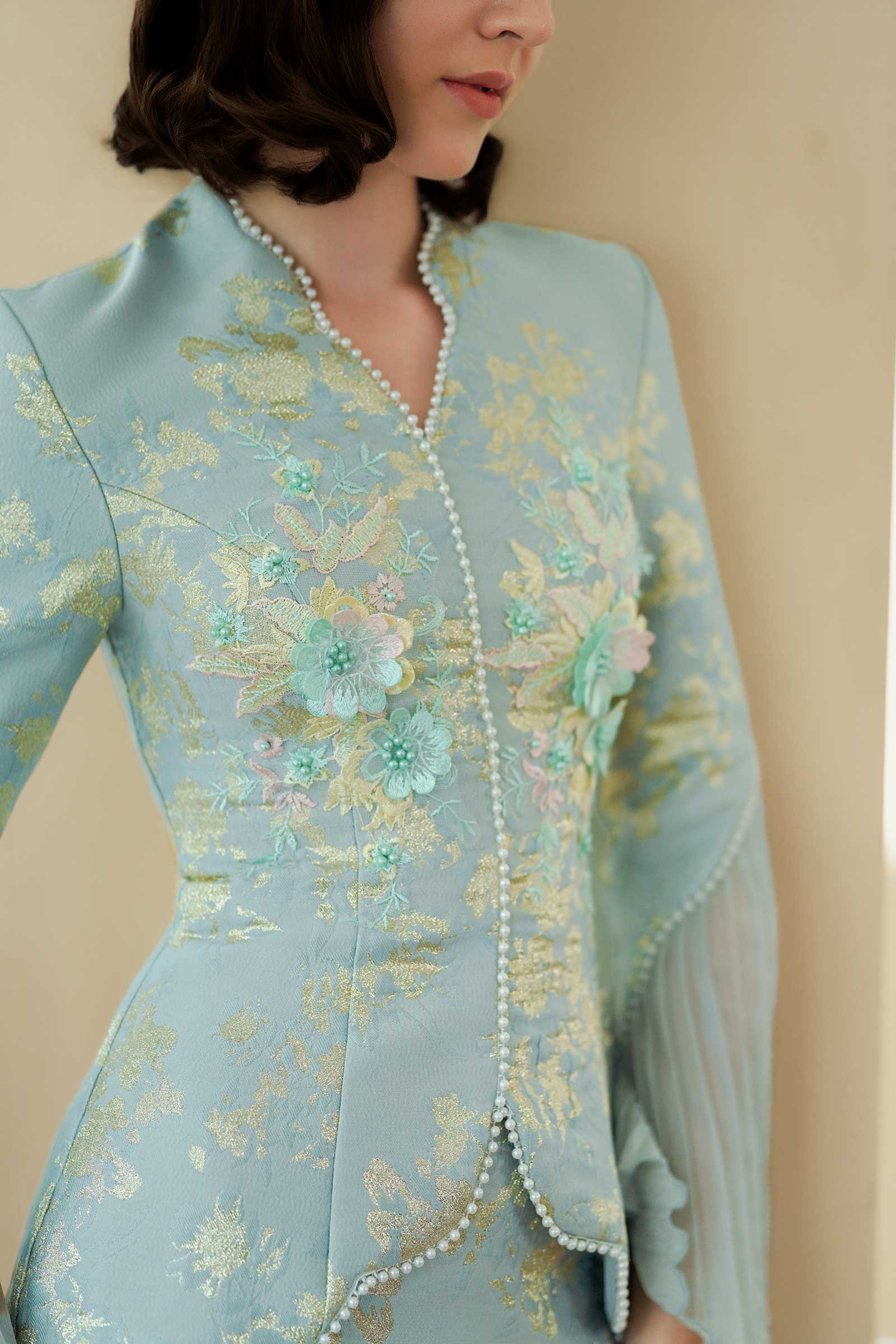 Rosabella Kebaya Set (Celadon Pearl) - Image 11