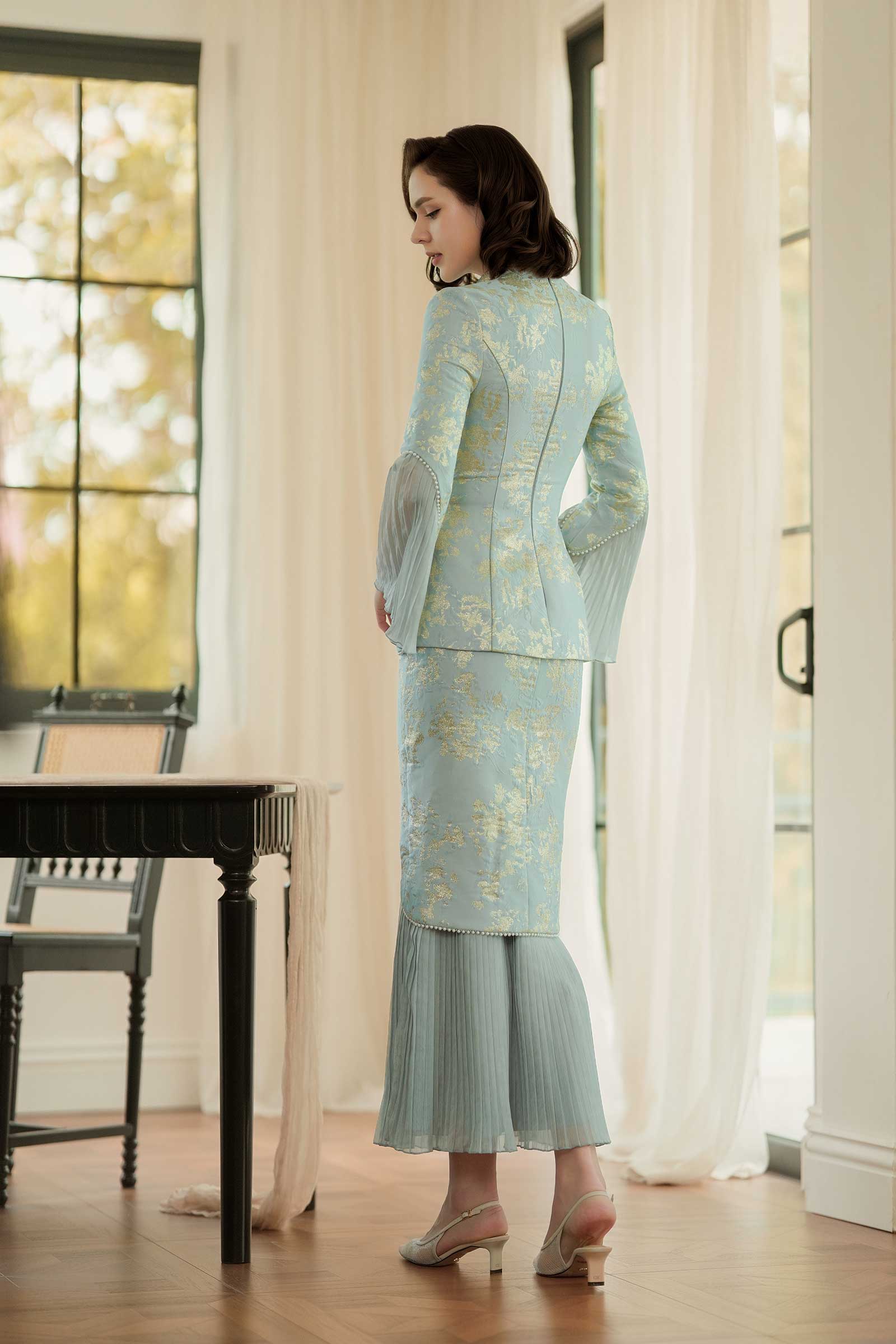 Rosabella Kebaya Top (Celadon Pearl) - Image 13
