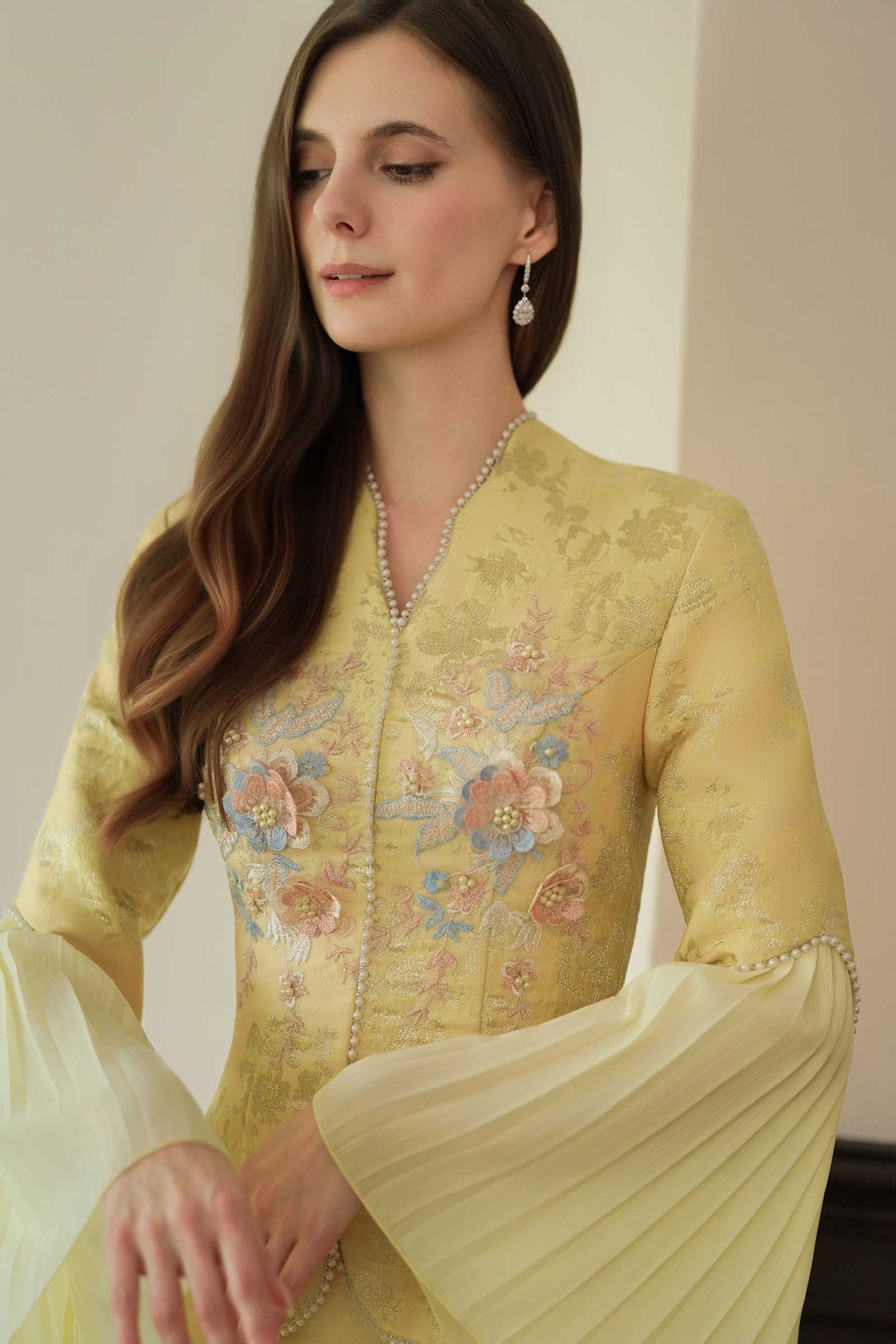Rosabella Kebaya Top (Sunlit Butter) - Image 19