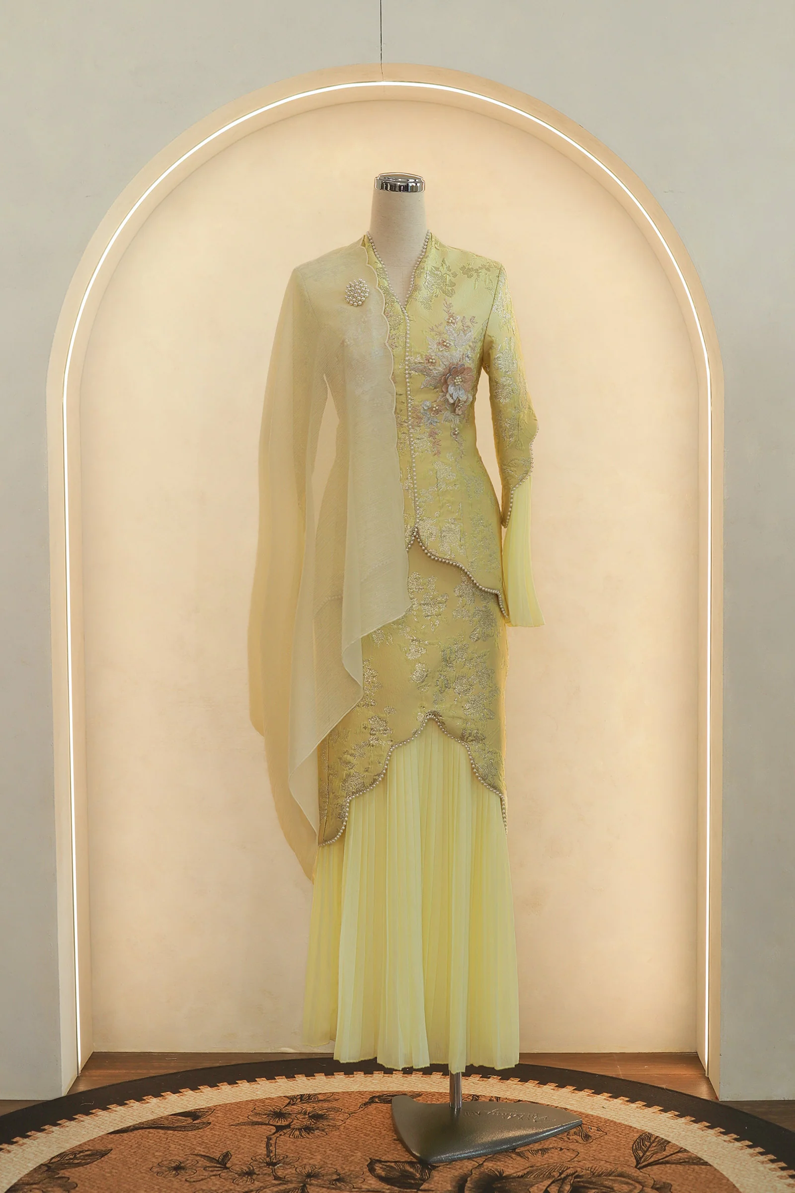 Rosabella Kebaya Top (Sunlit Butter) - Image 24