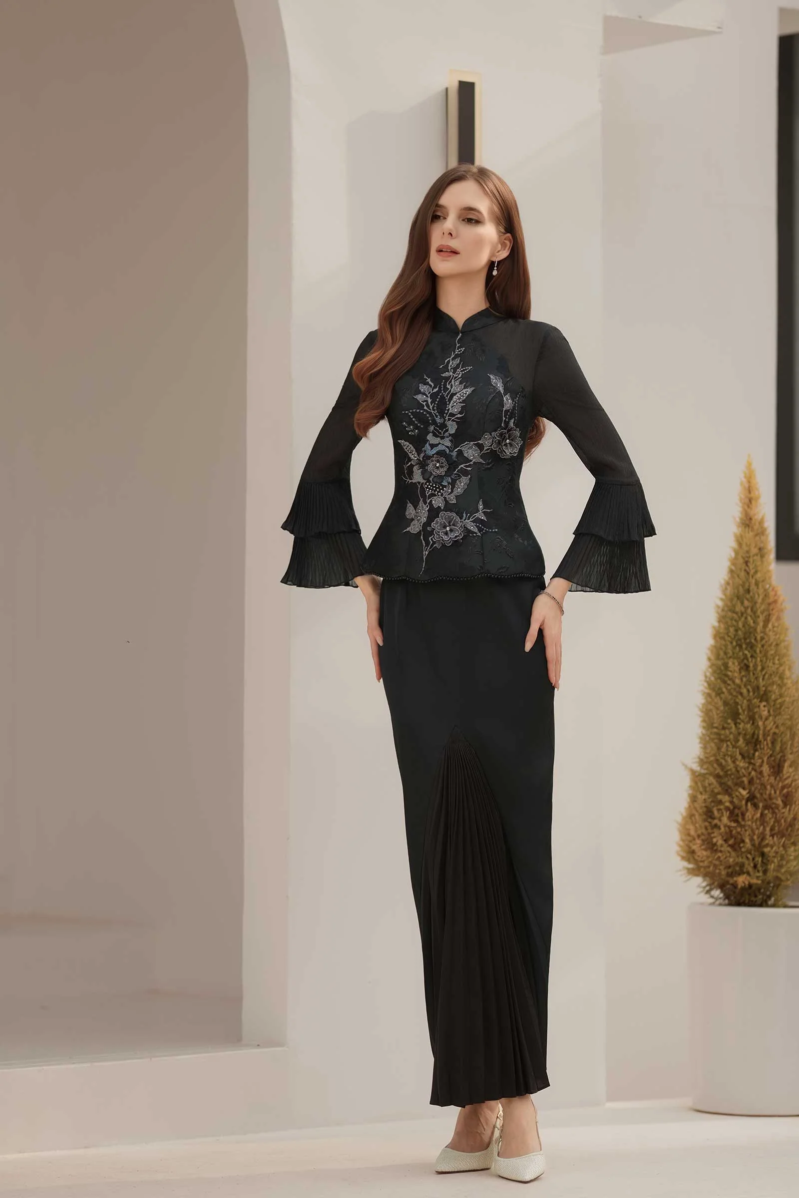 Alya Kebaya Top (Black) - Image 19