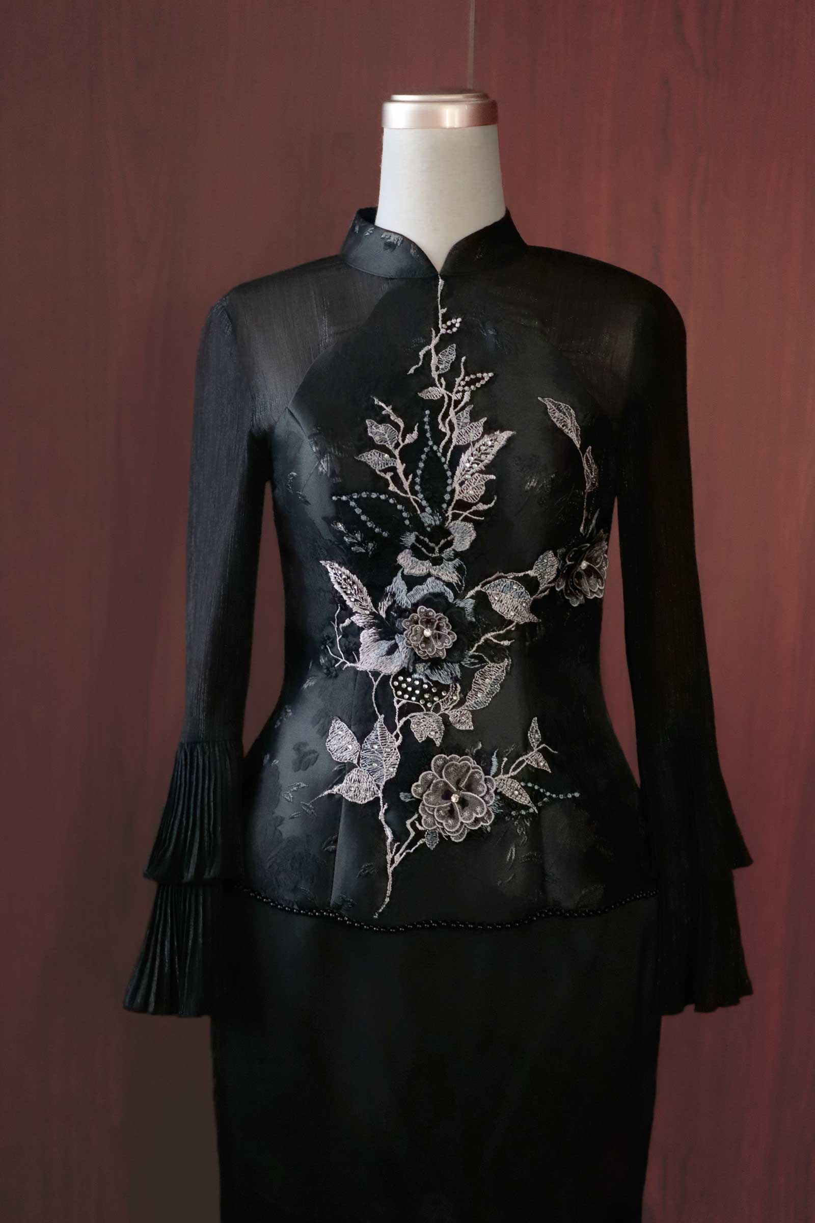 Alya Kebaya Top (Black) - Image 22