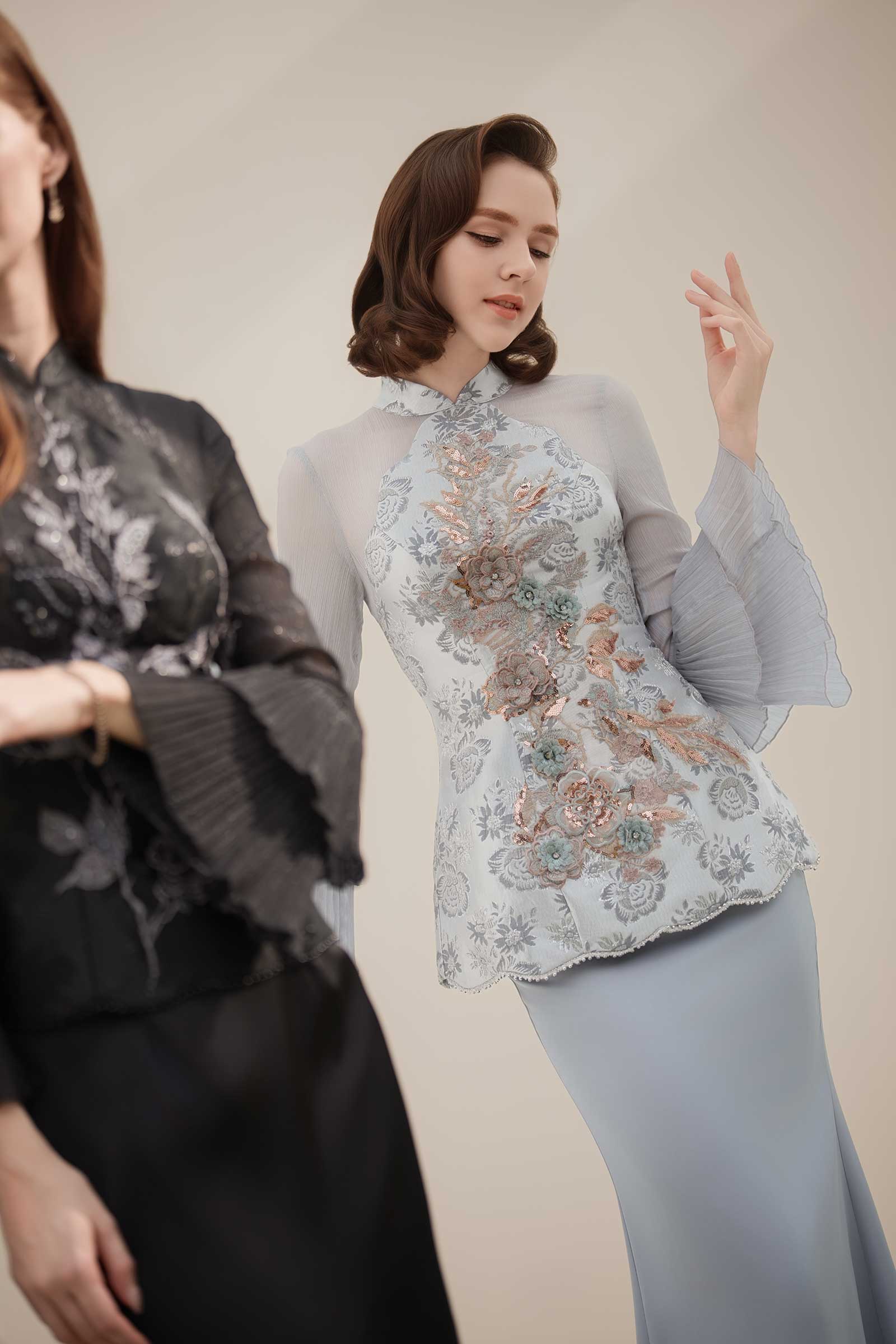 Alya Kebaya Set (Greyish Blue) - Image 3