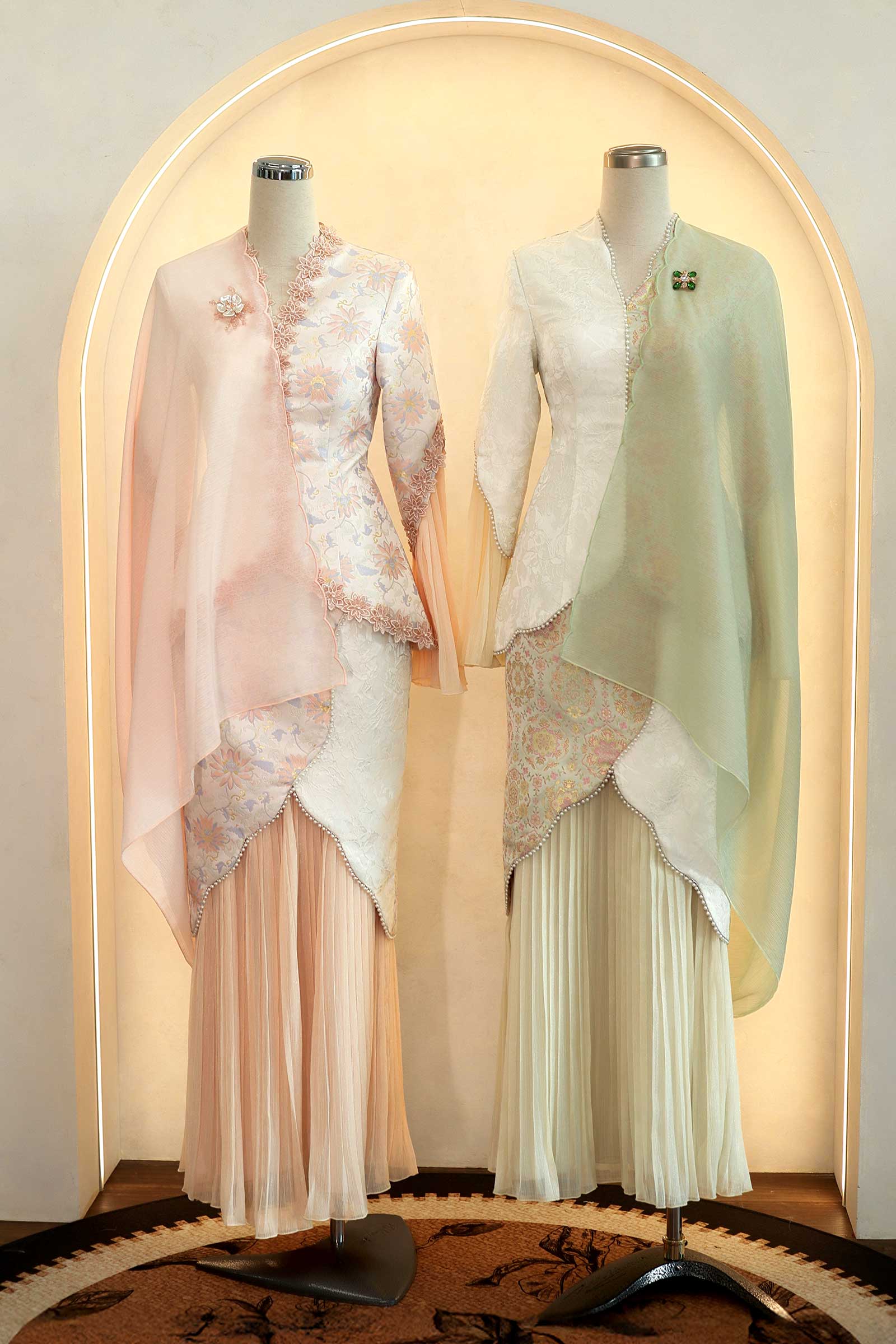 Niessa Kebaya Set (Pistachio) - Image 38