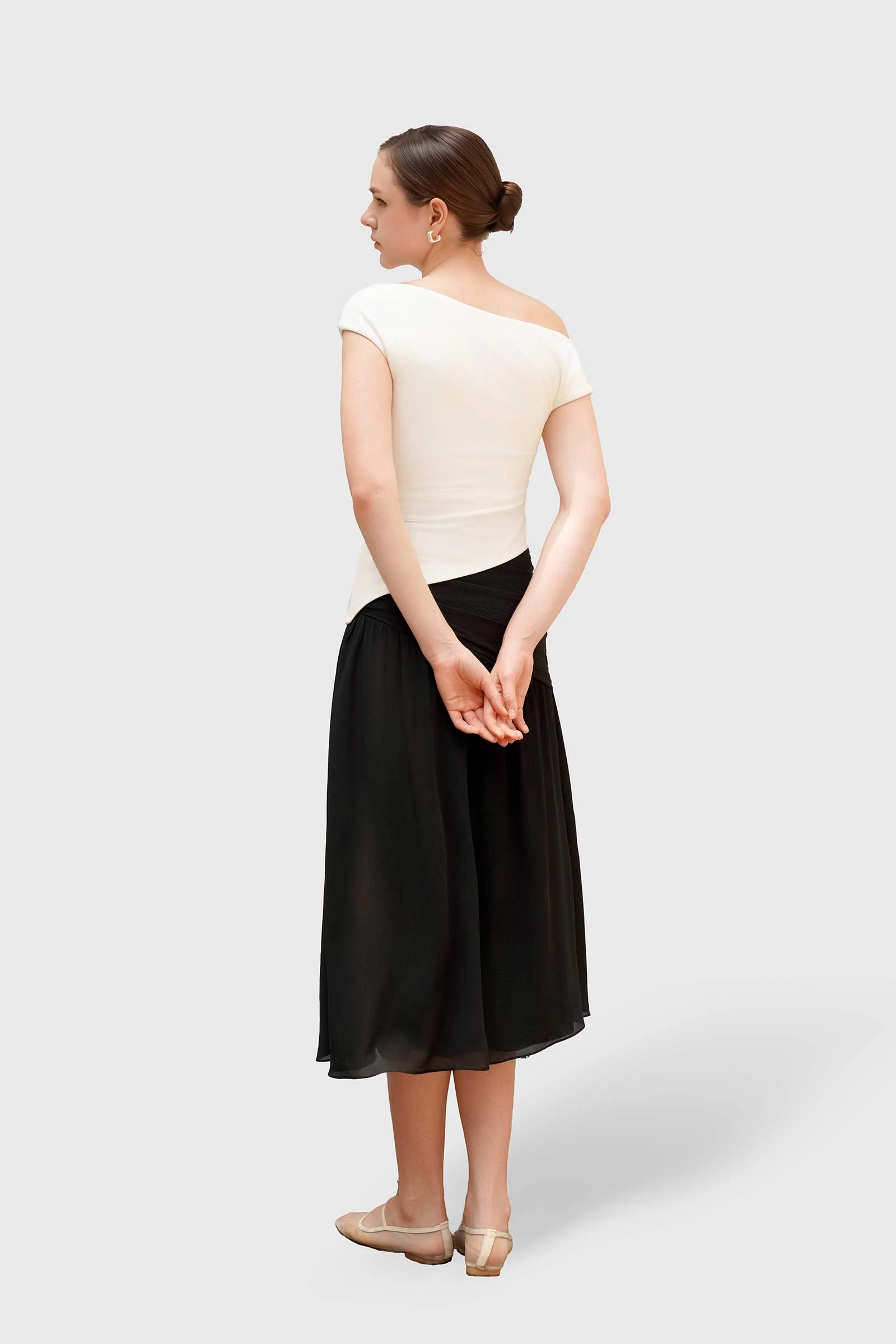 Avene Skirt (Black) - Image 9