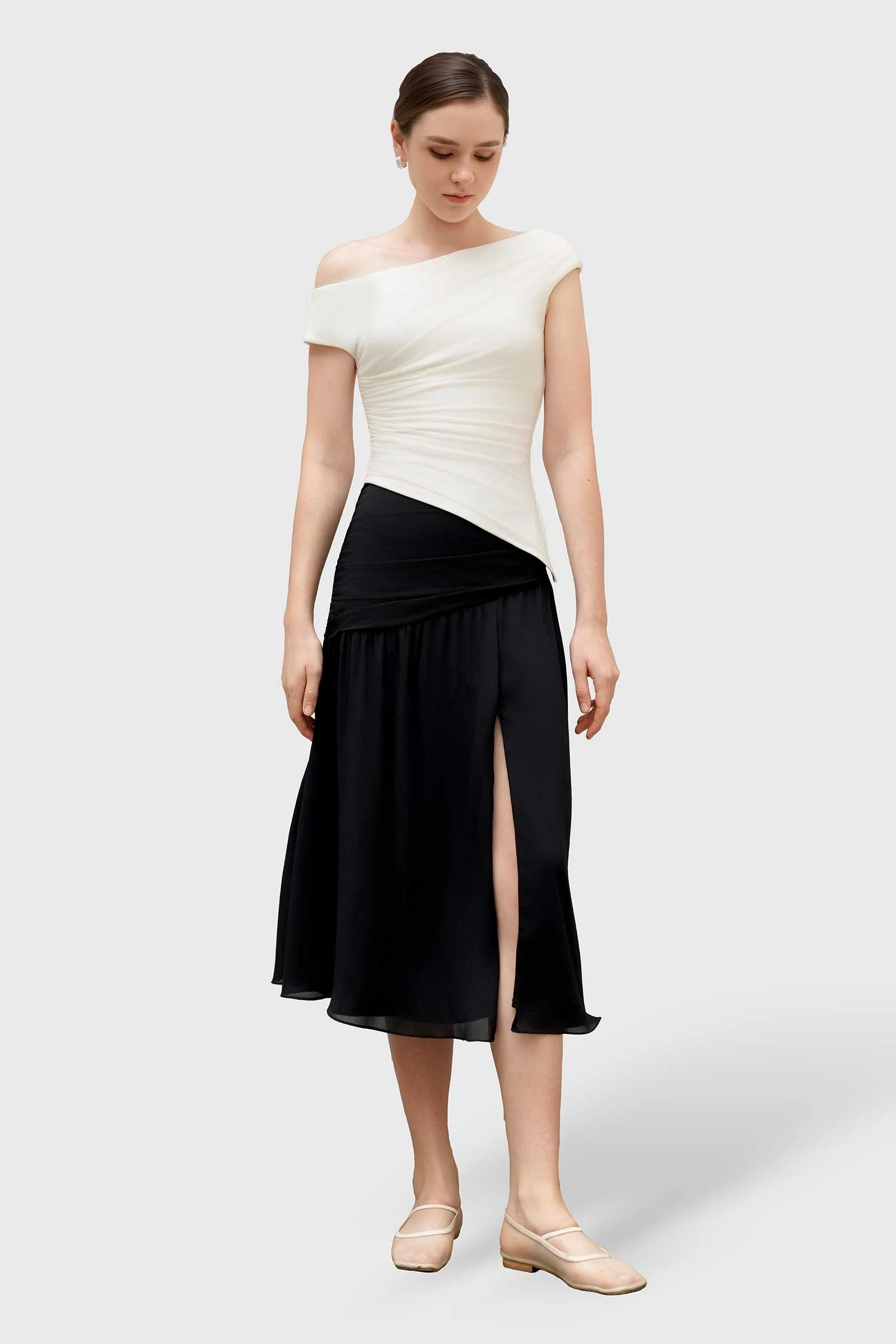 Avene Skirt (Black) - Image 3