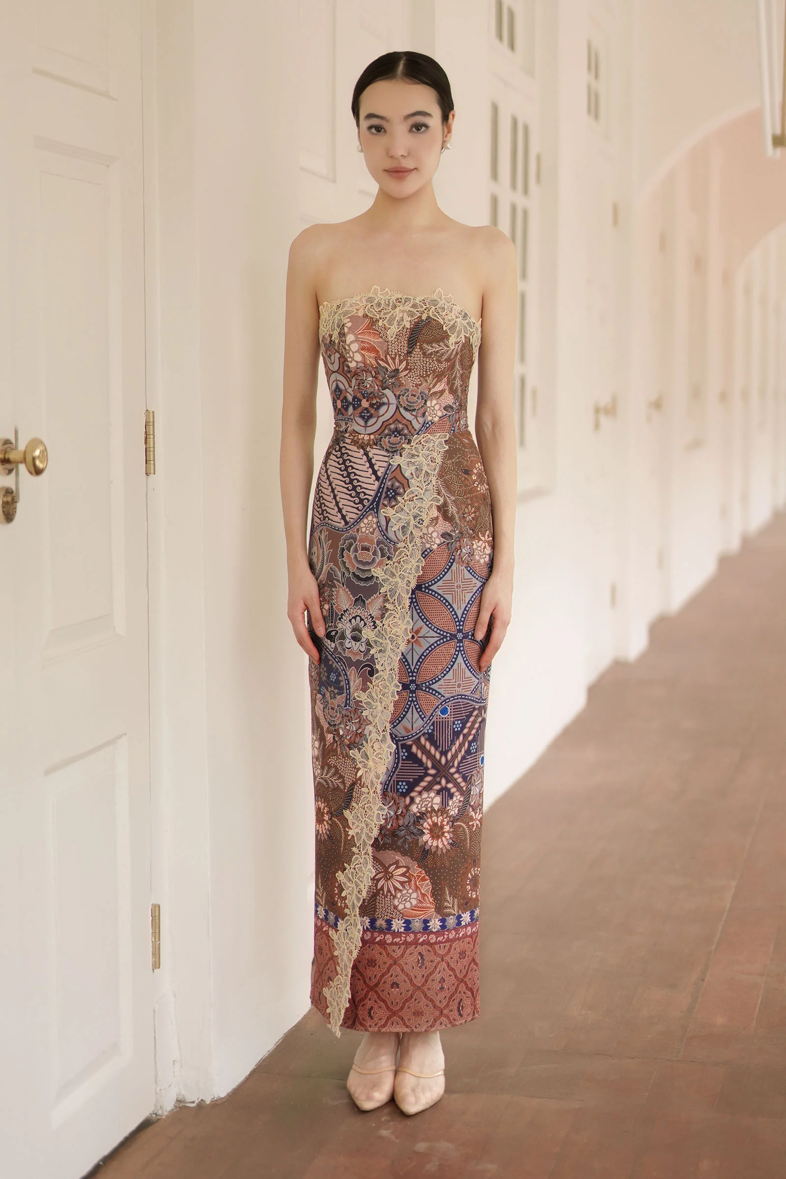 Soleil Kebaya Dress (Rich Brown) - Image 4